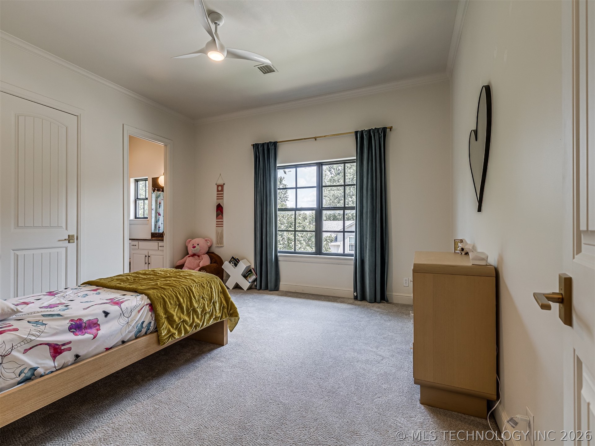 1714 E 35th Street Property Photo 48