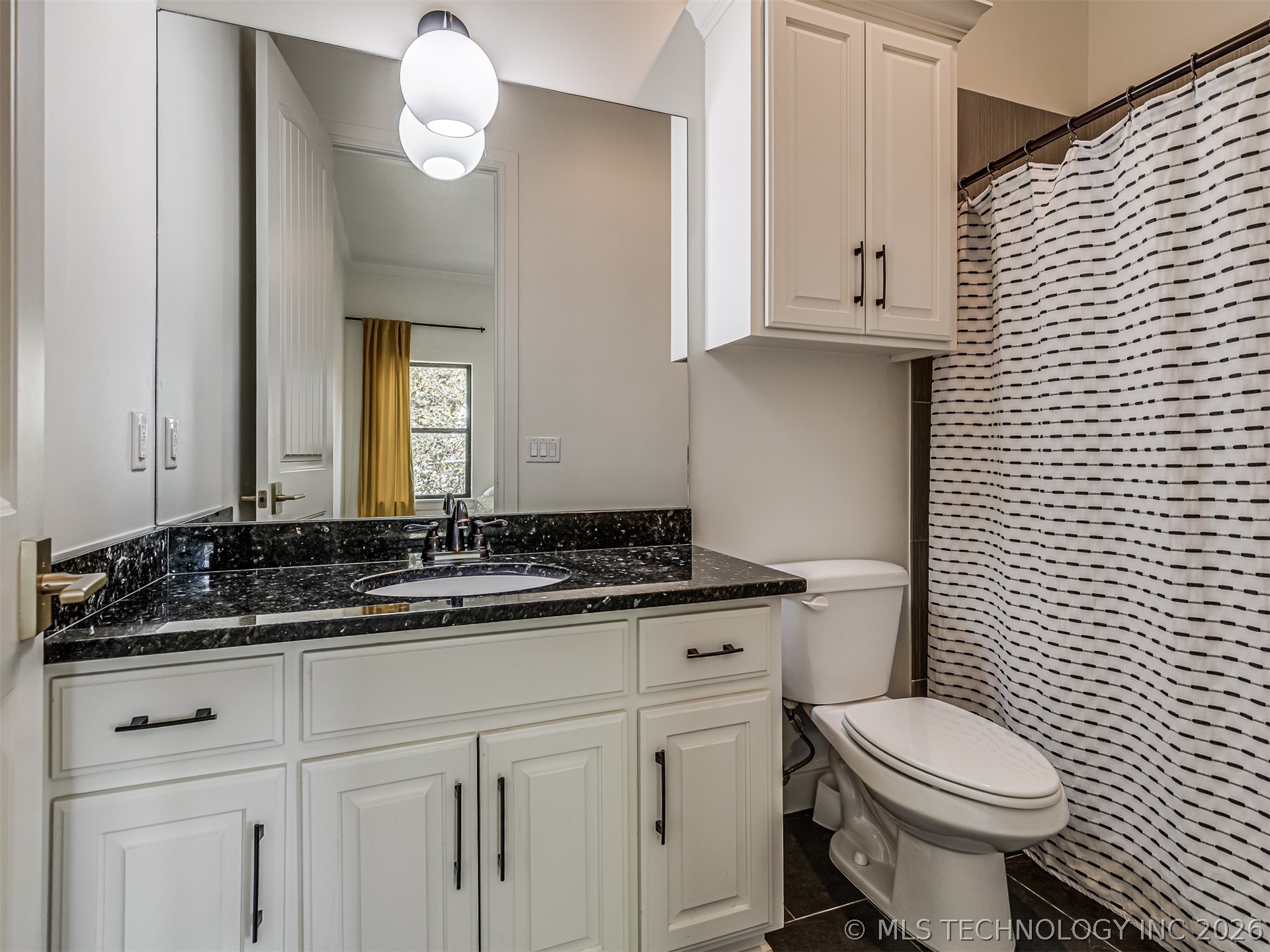 1714 E 35th Street Property Photo 53