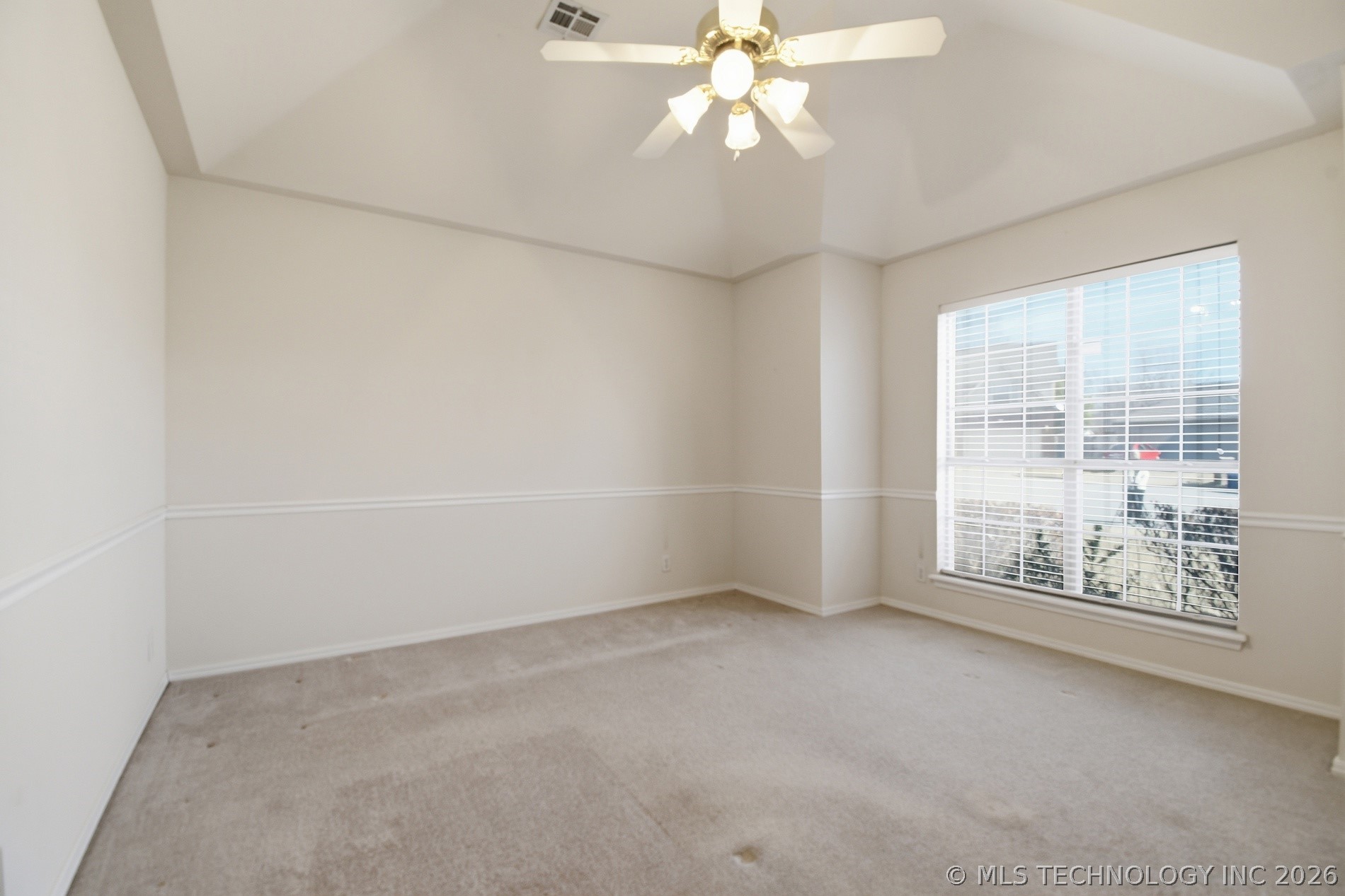 7412 S 94th East Avenue Property Photo 6