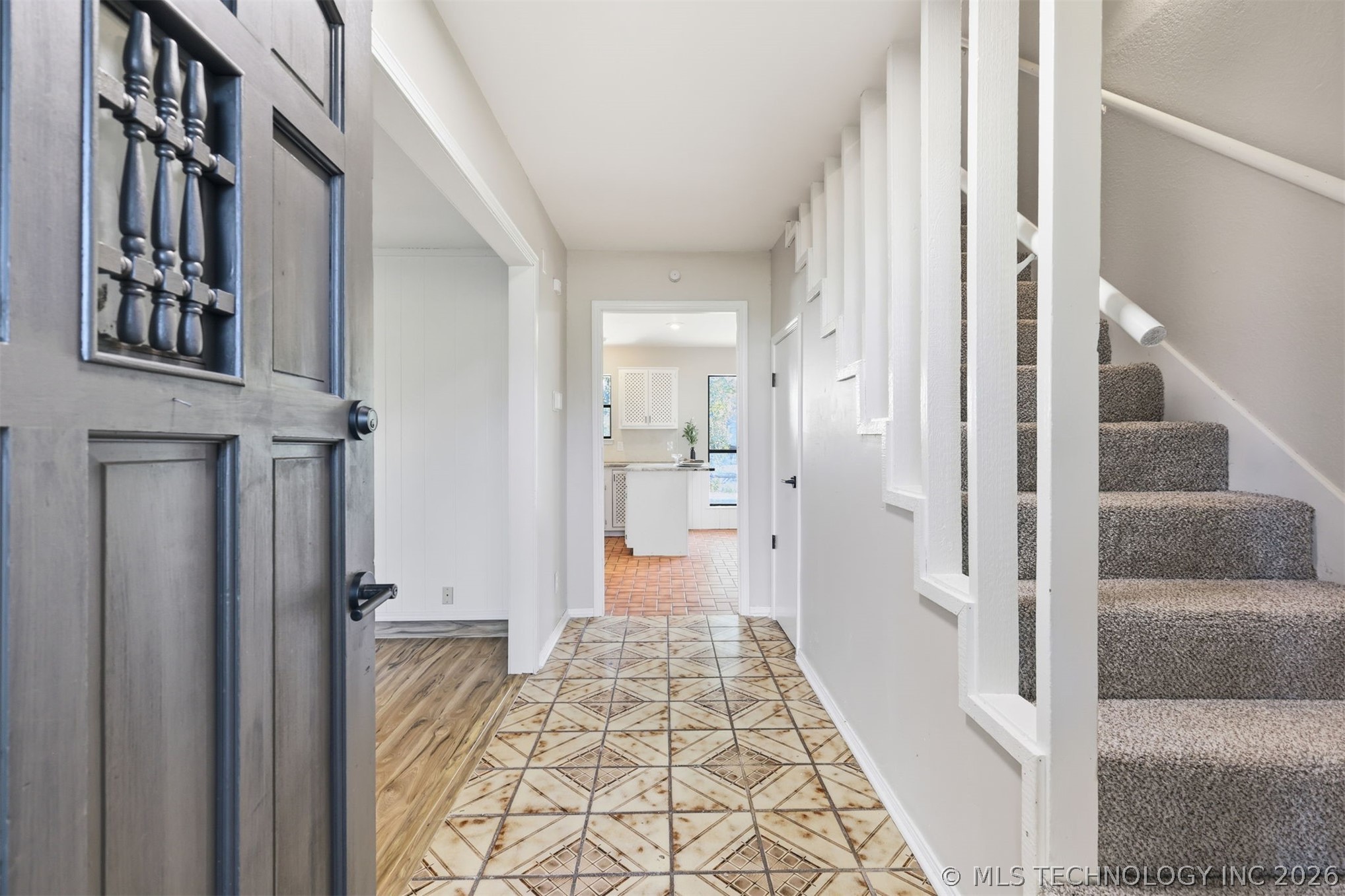 105 W Yuma Court Property Photo 6