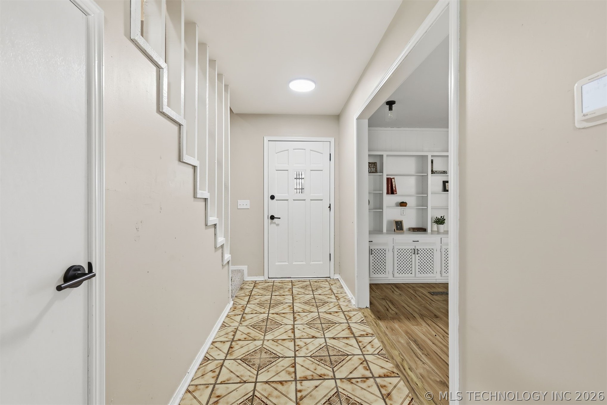 105 W Yuma Court Property Photo 7