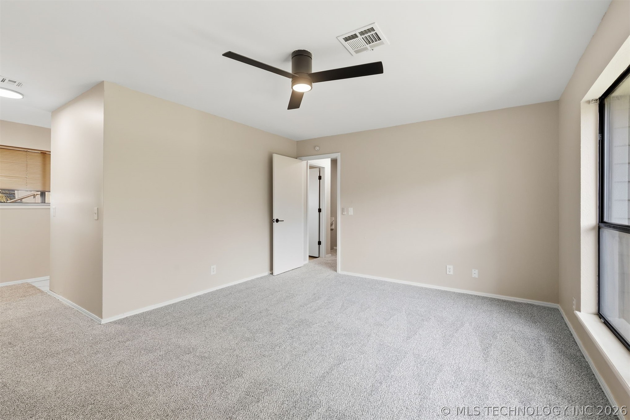 105 W Yuma Court Property Photo 16