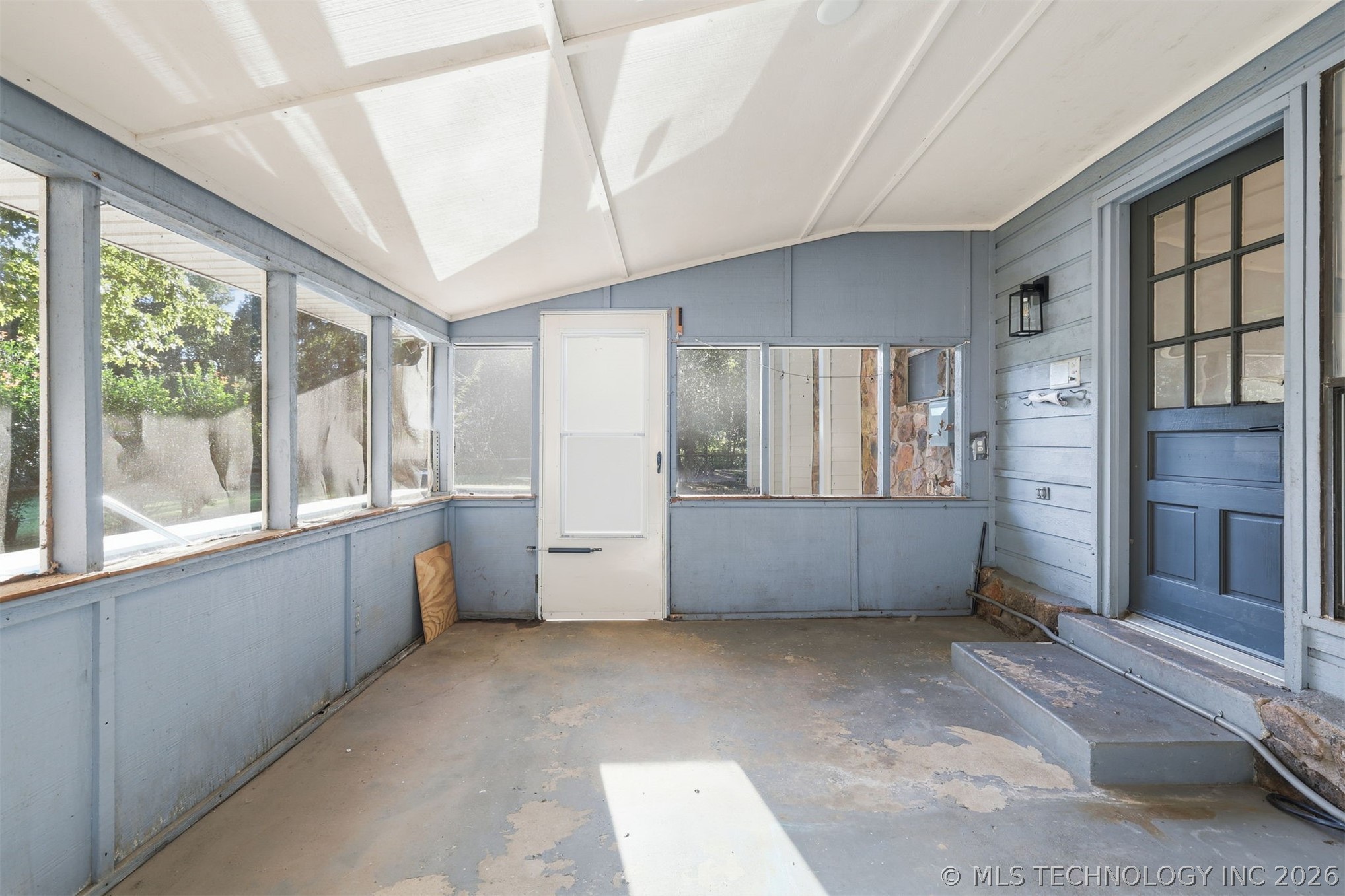 105 W Yuma Court Property Photo 23