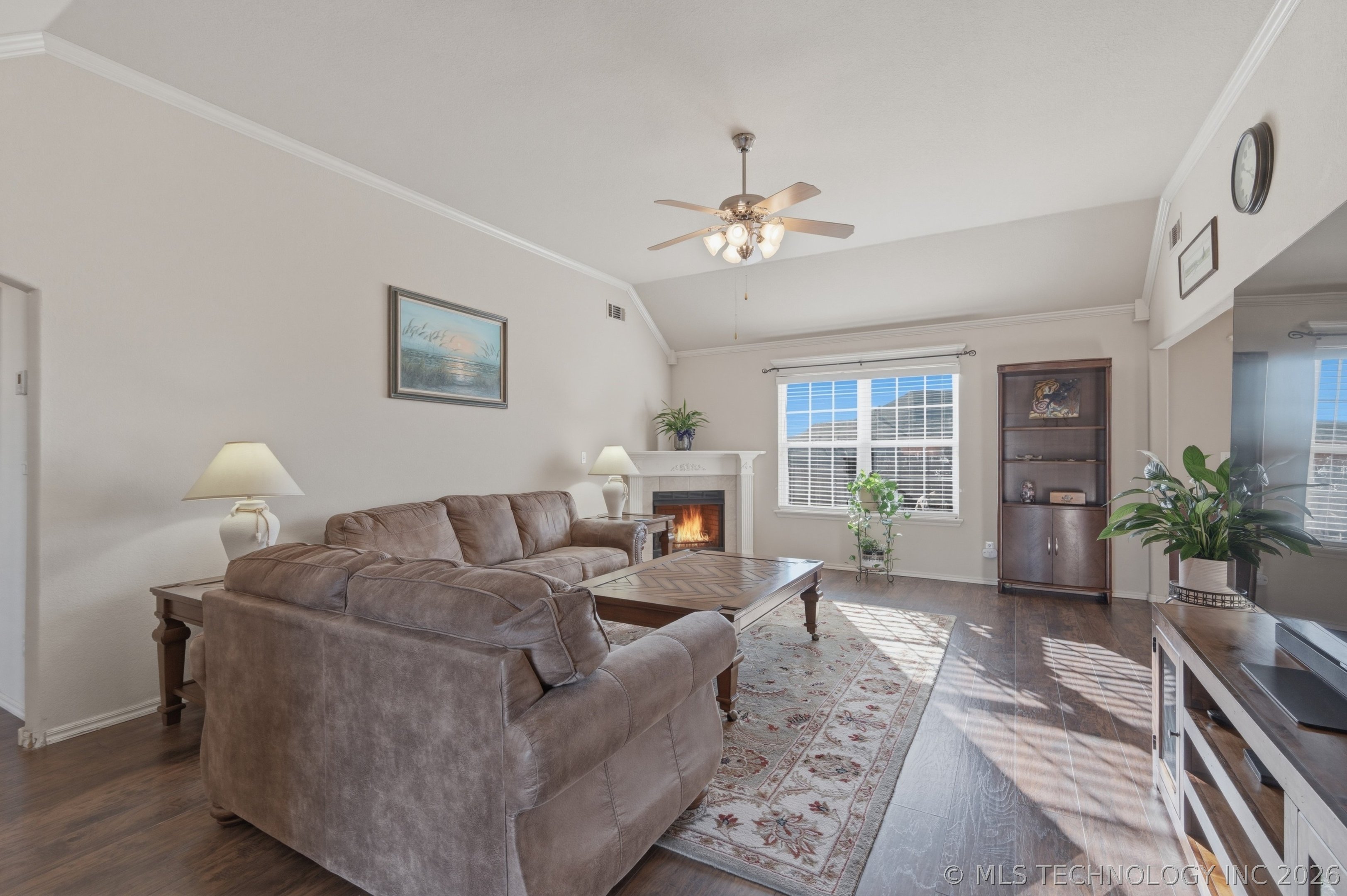 2108 S Javine Court Property Photo 5