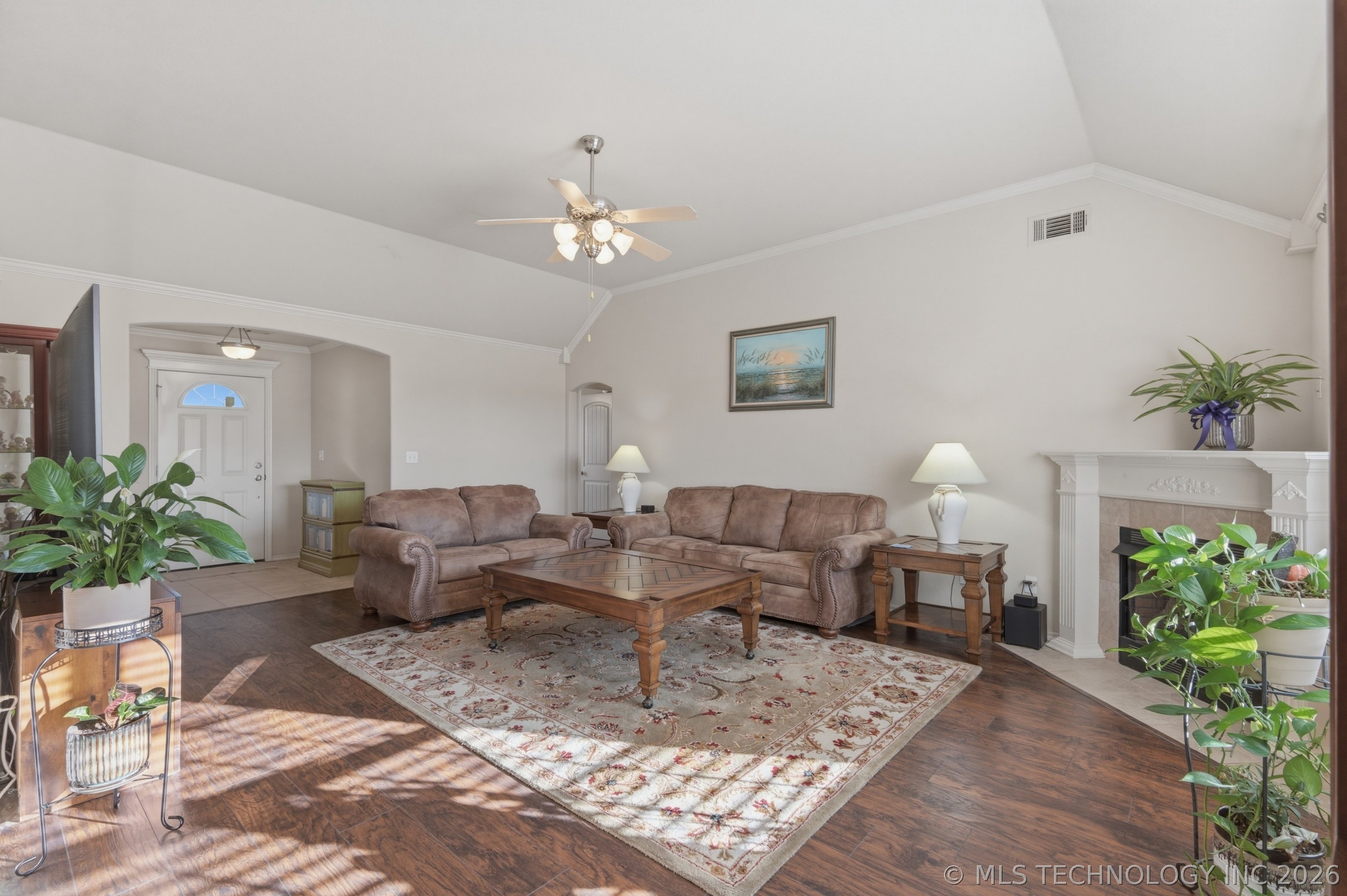 2108 S Javine Court Property Photo 6