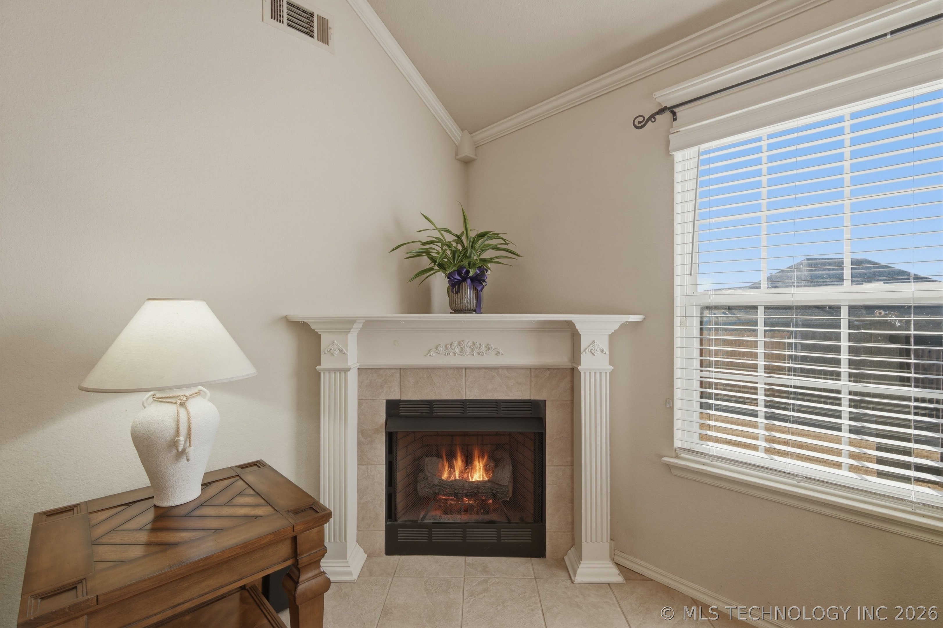2108 S Javine Court Property Photo 7
