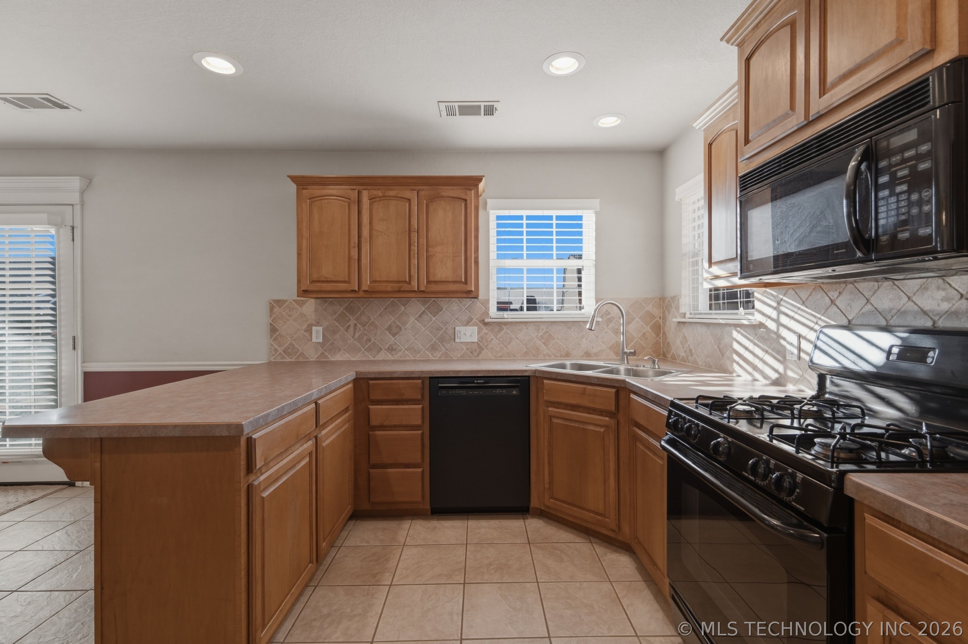 2108 S Javine Court Property Photo 14