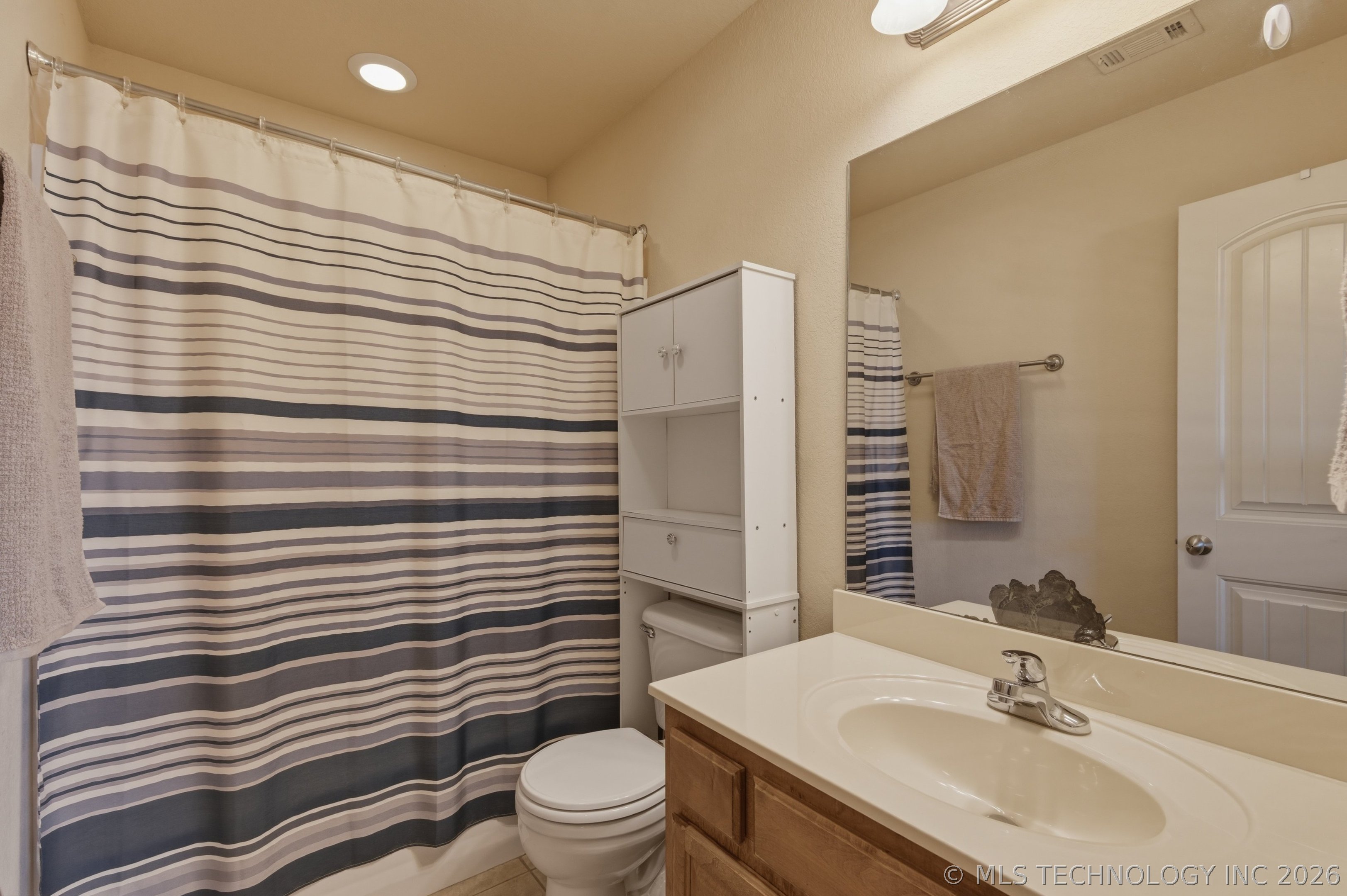 2108 S Javine Court Property Photo 17
