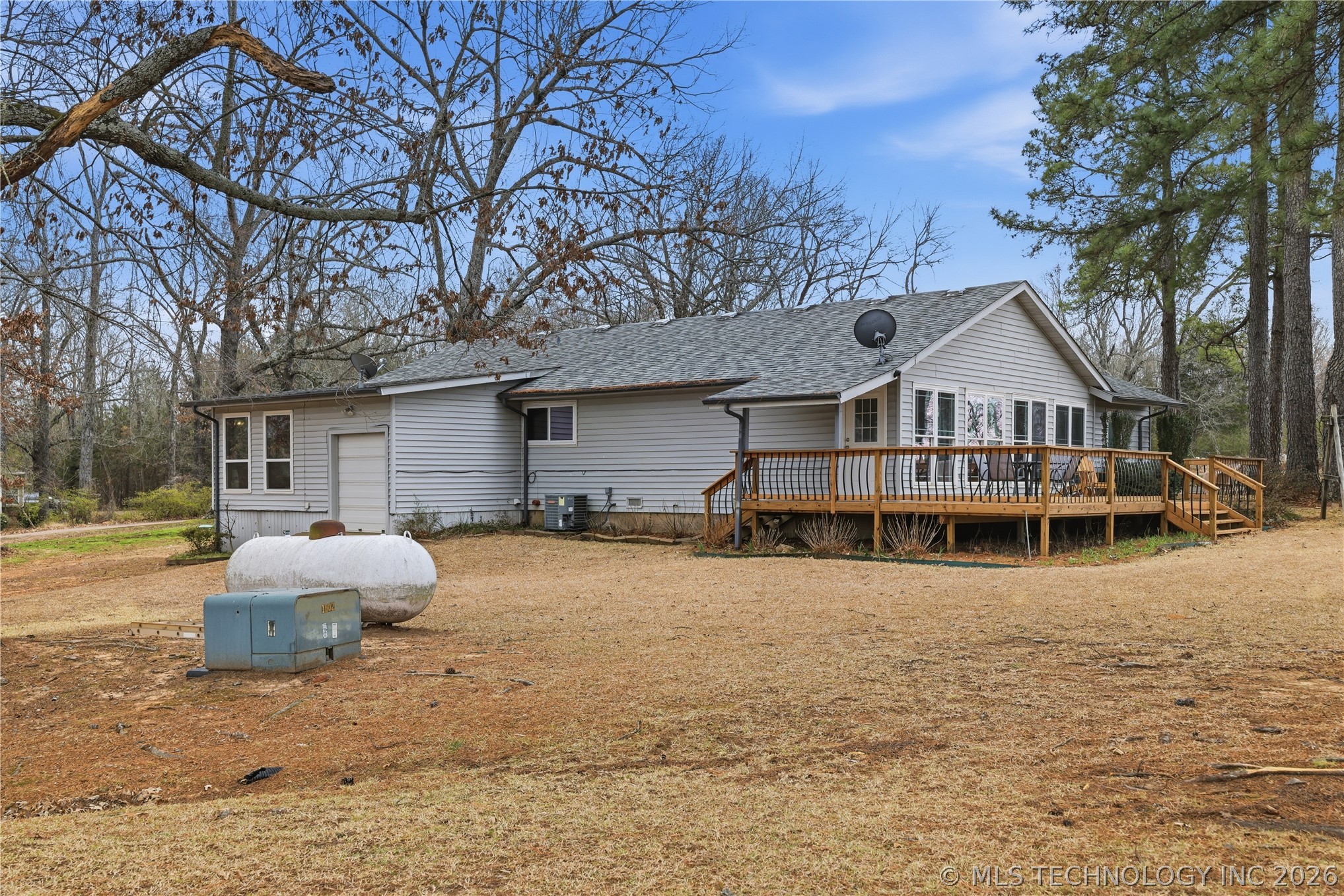 2417 N Country Club Property Photo 7