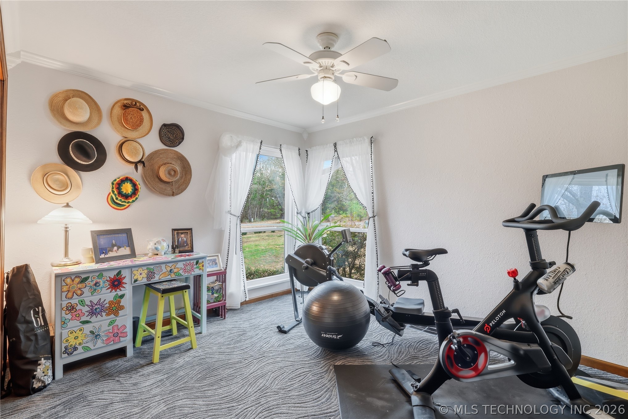 2417 N Country Club Property Photo 16