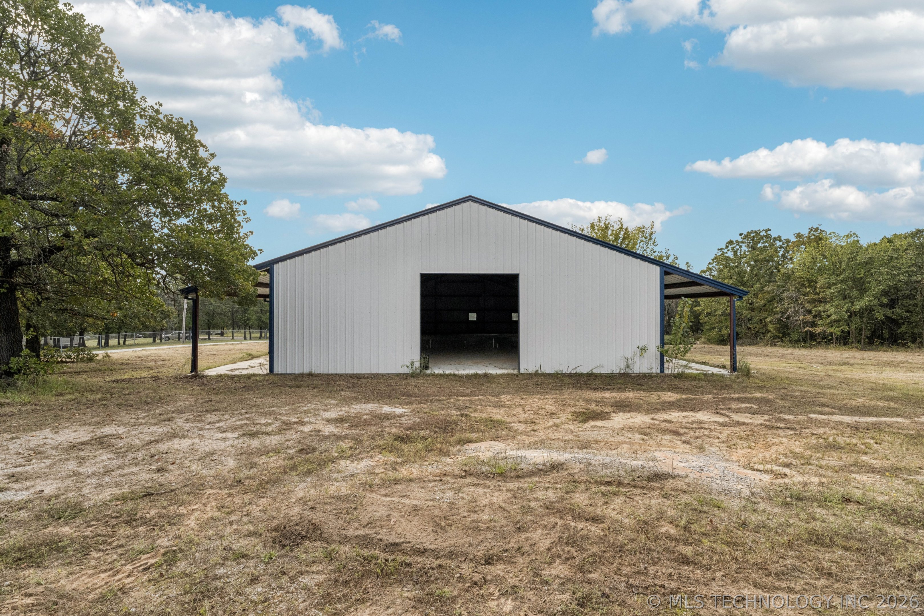 10054 W 159th Street N Property Photo 6