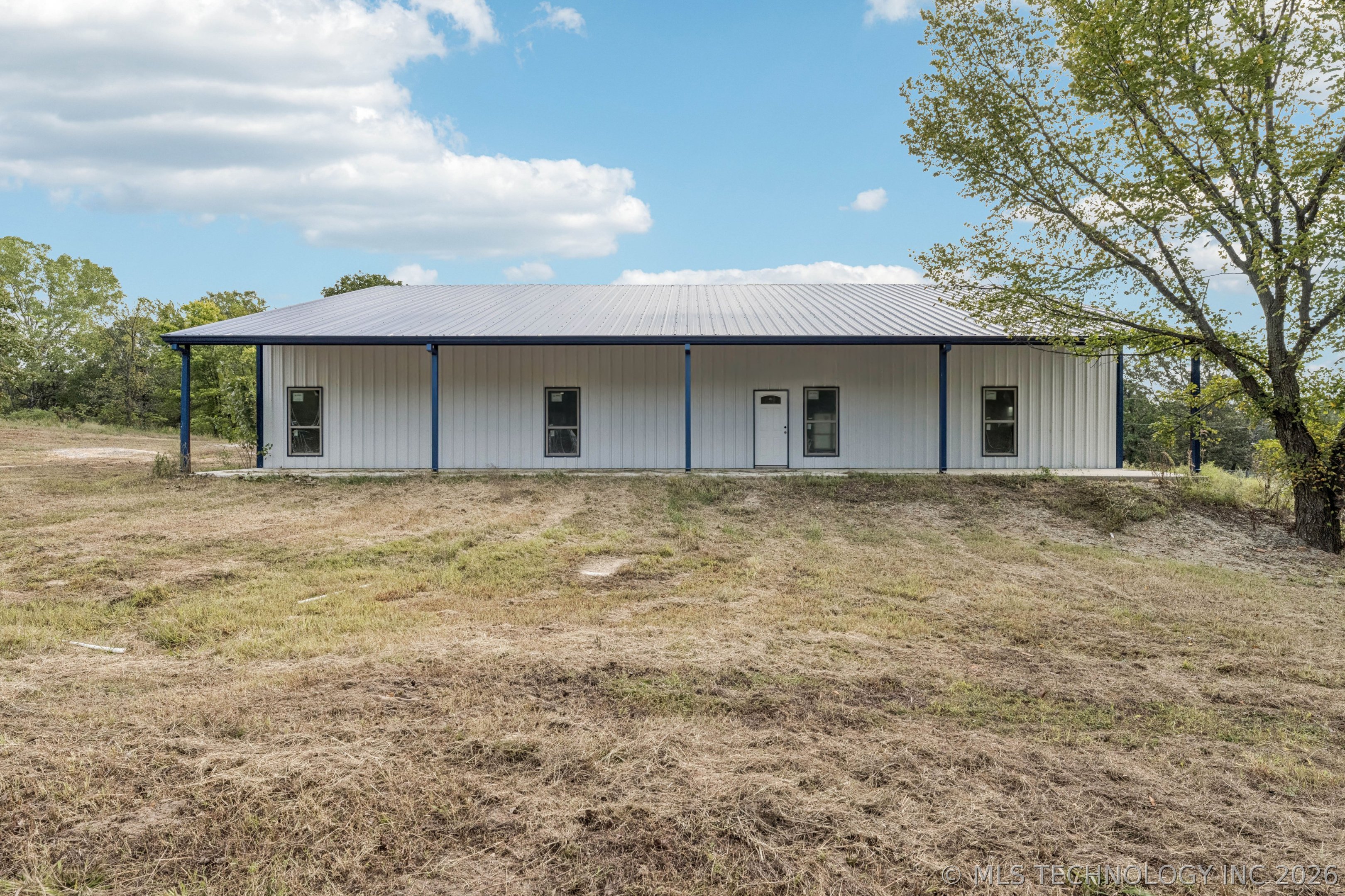 10054 W 159th Street N Property Photo 8