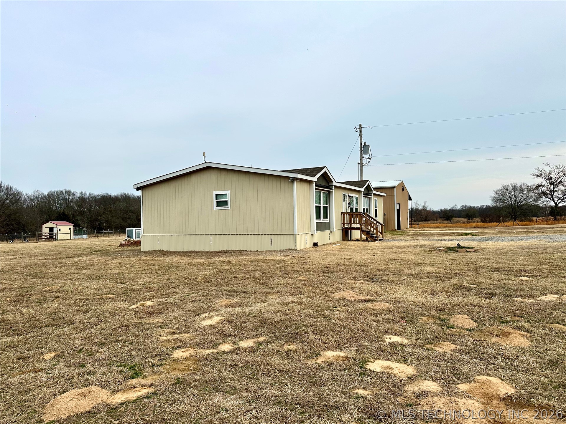 38356 County Road 1745 Property Photo 6