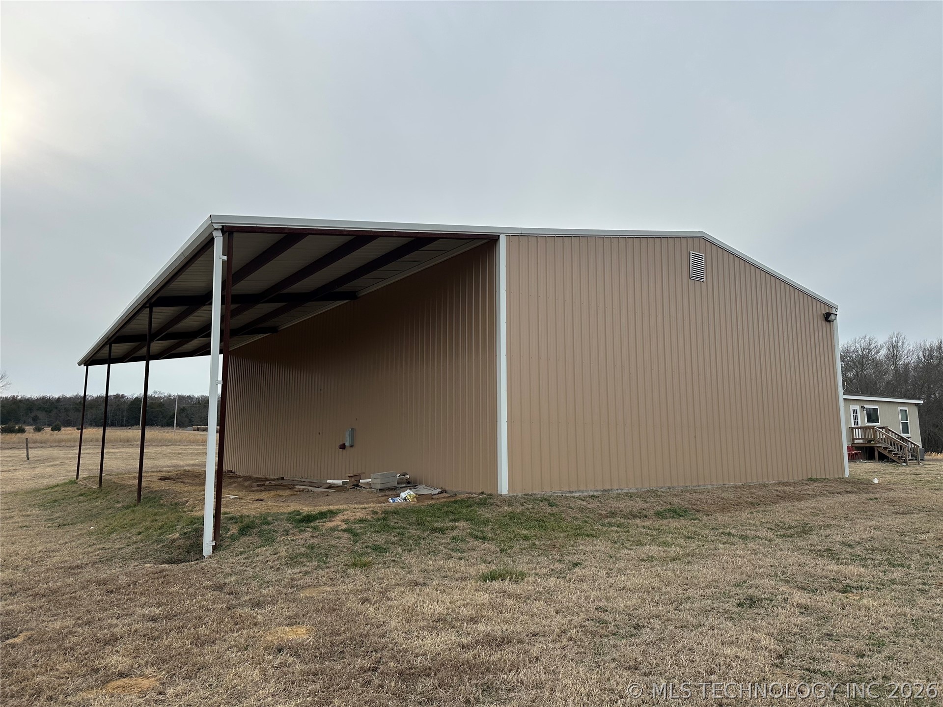 38356 County Road 1745 Property Photo 10