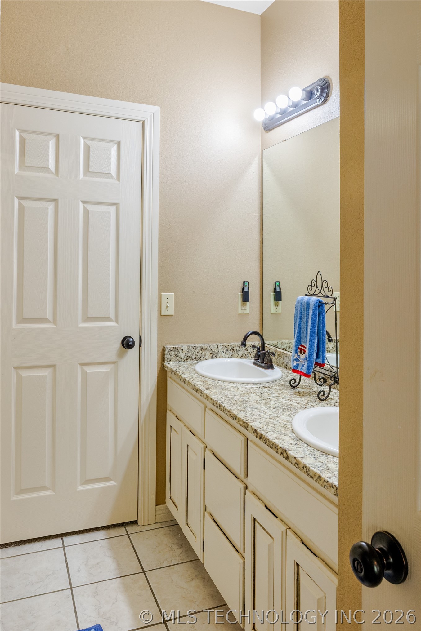 2218 S 113th West Street Property Photo 22