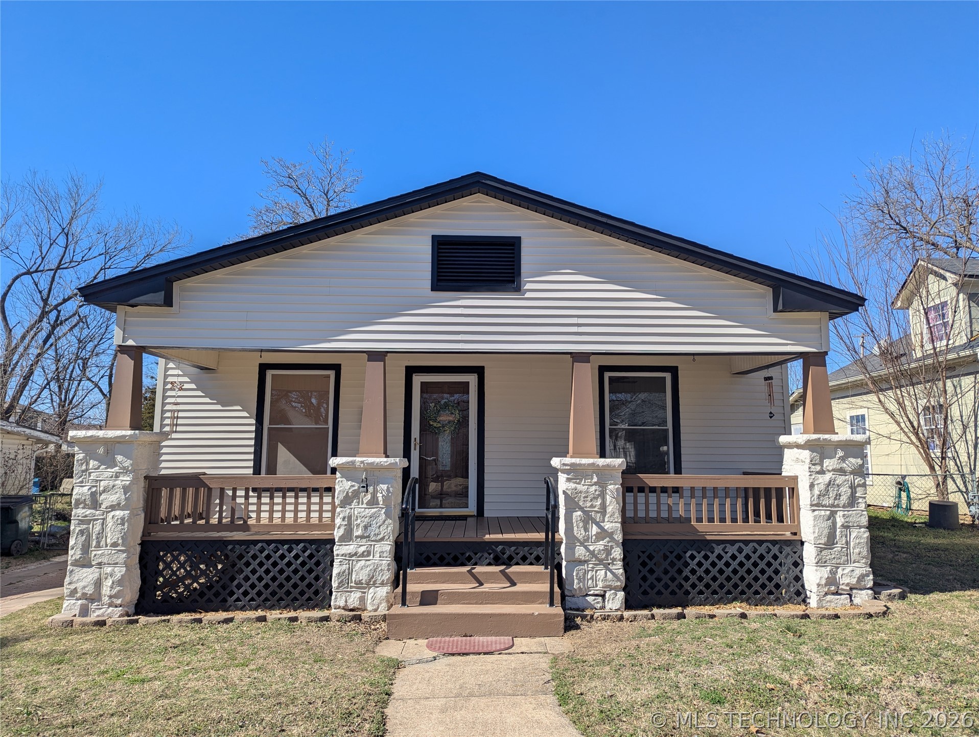 618 S Walnut Street Property Photo 1