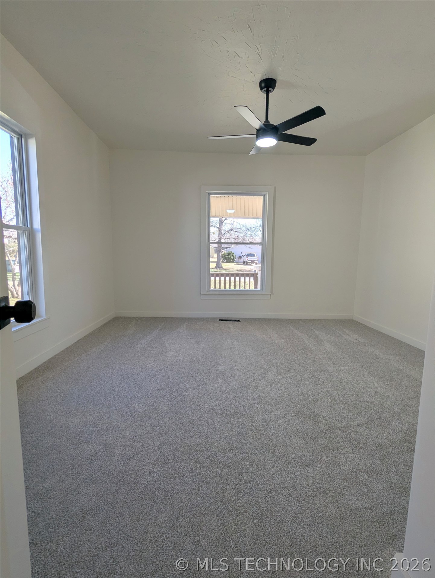 618 S Walnut Street Property Photo 8