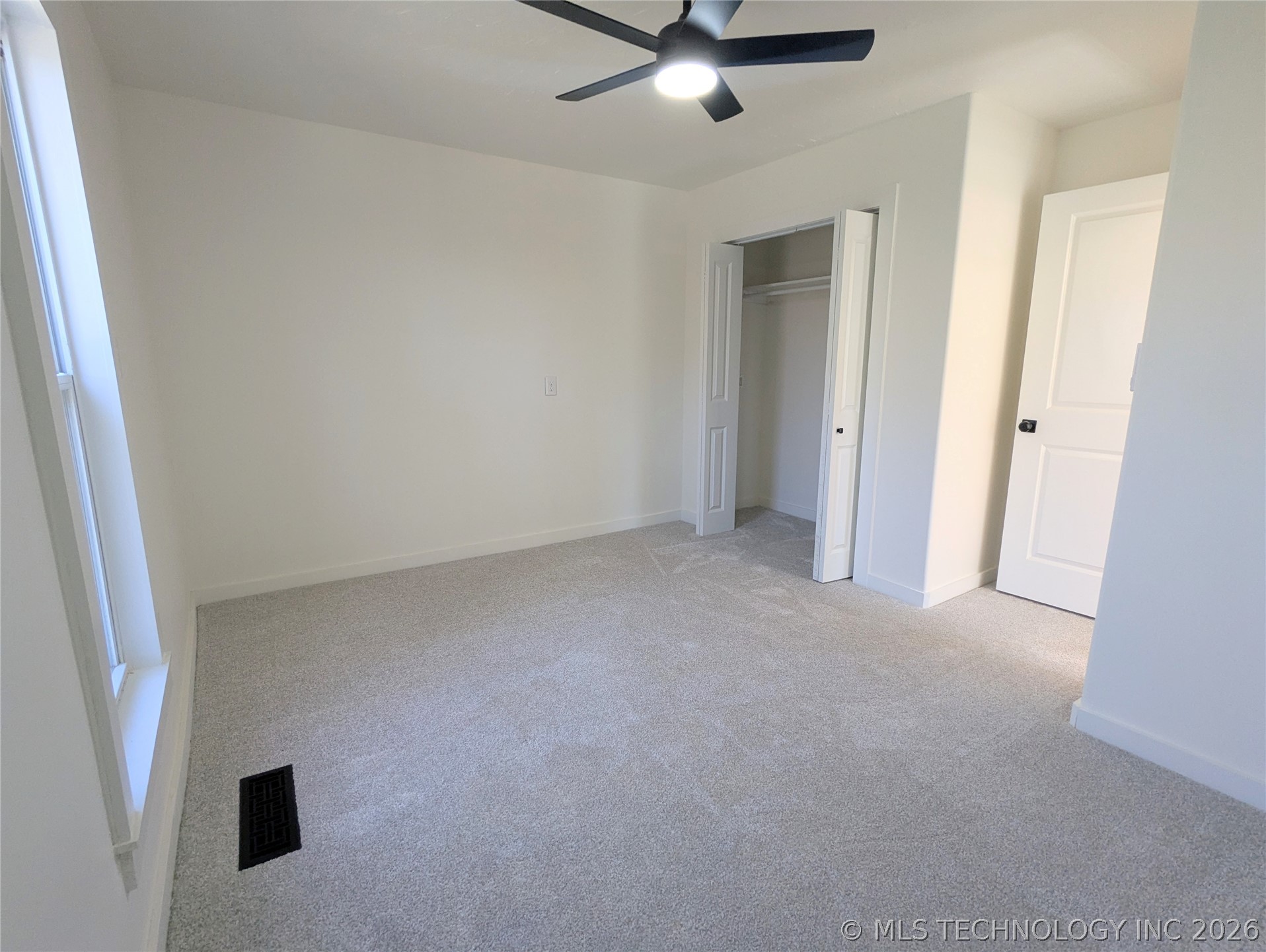 618 S Walnut Street Property Photo 16