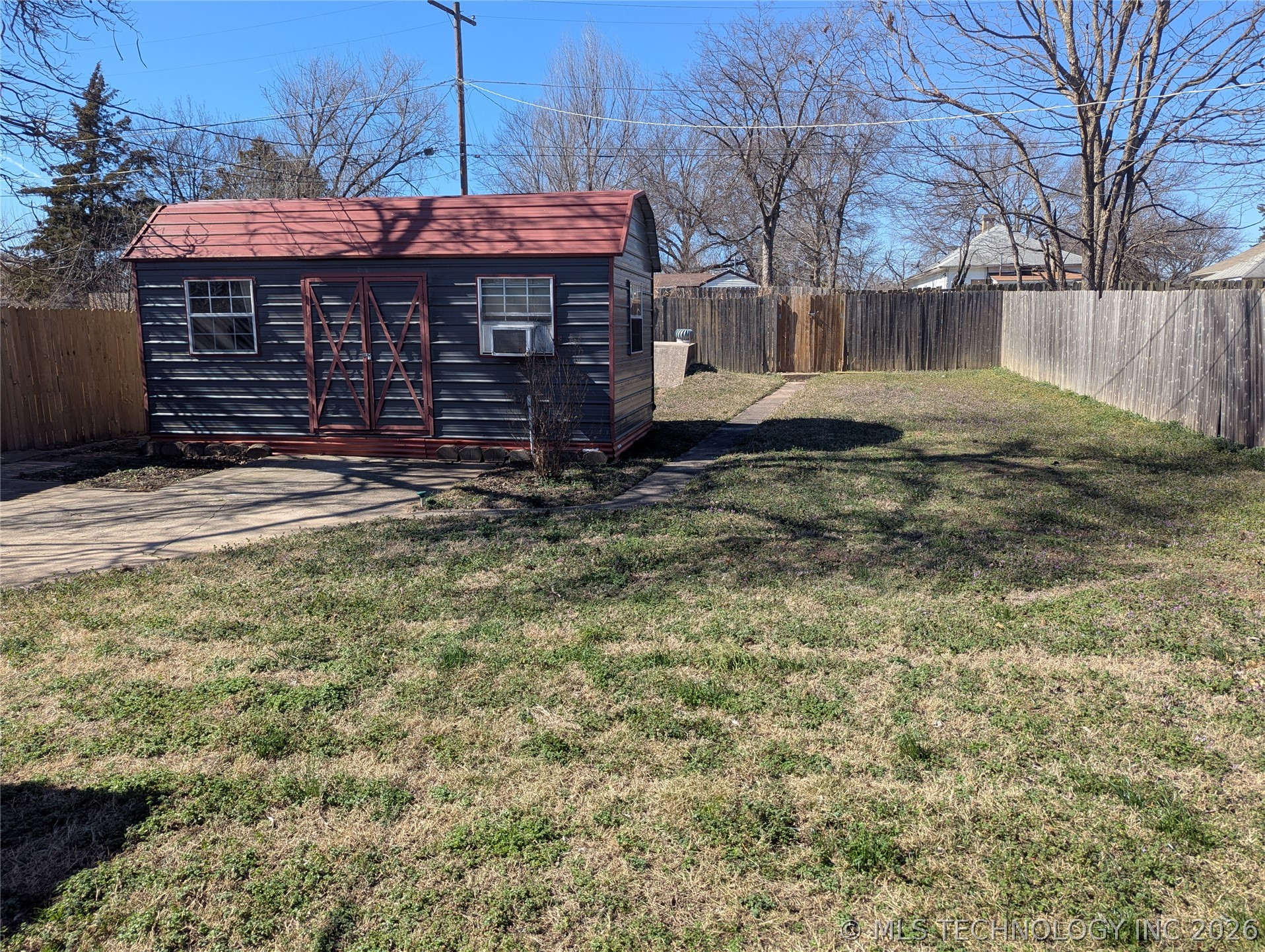 618 S Walnut Street Property Photo 21
