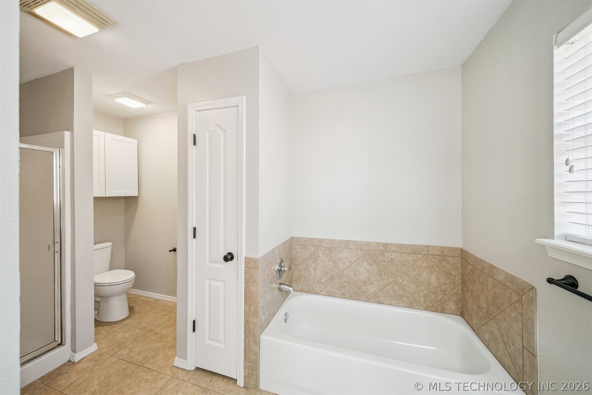 104 E Kansas Street Property Photo 17
