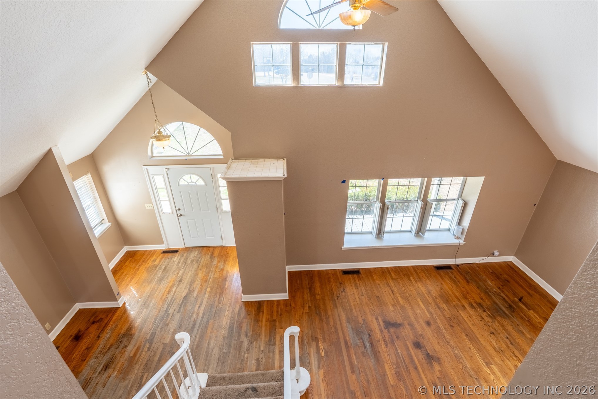 18641 Woodbriar Lane Property Photo 29