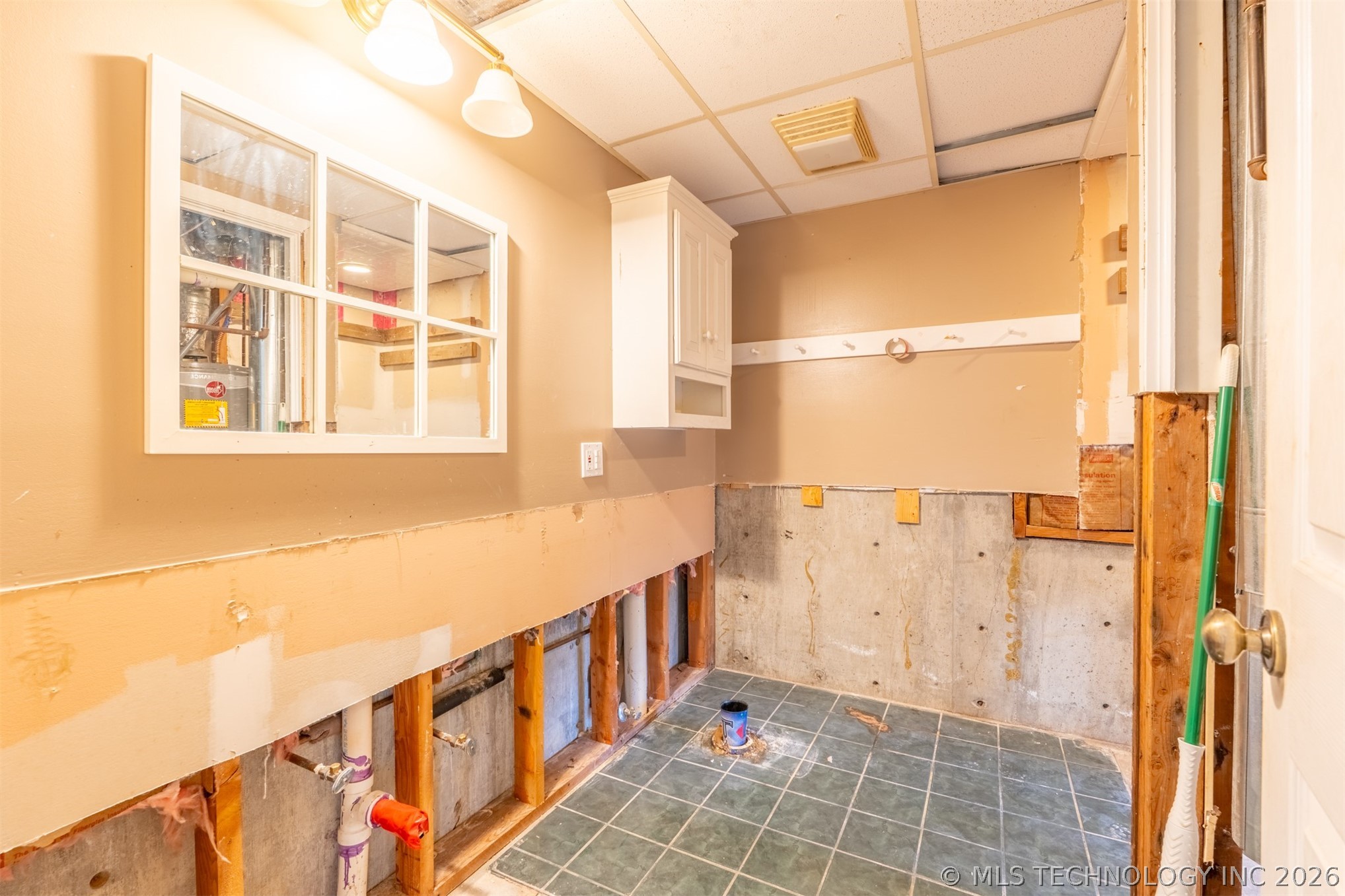 18641 Woodbriar Lane Property Photo 33