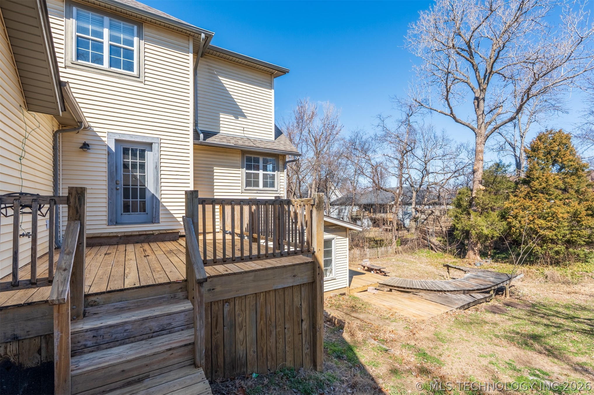 18641 Woodbriar Lane Property Photo 38