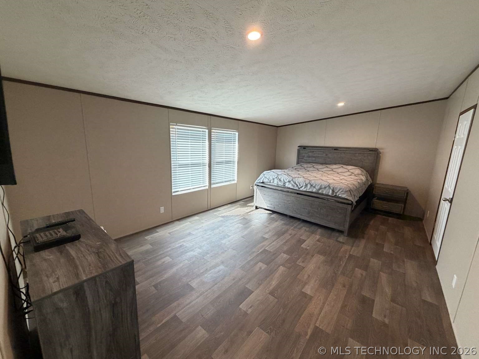 2206 N 184th Road Property Photo 16
