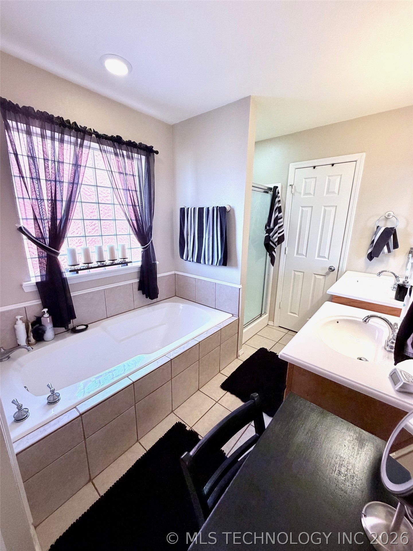 2895 Ruth Drive Property Photo 13