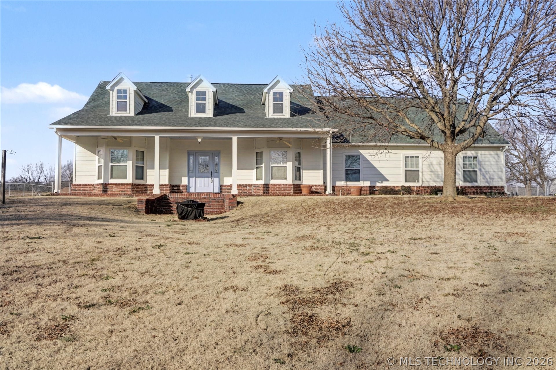 5892 W 33rd Street Property Photo 1