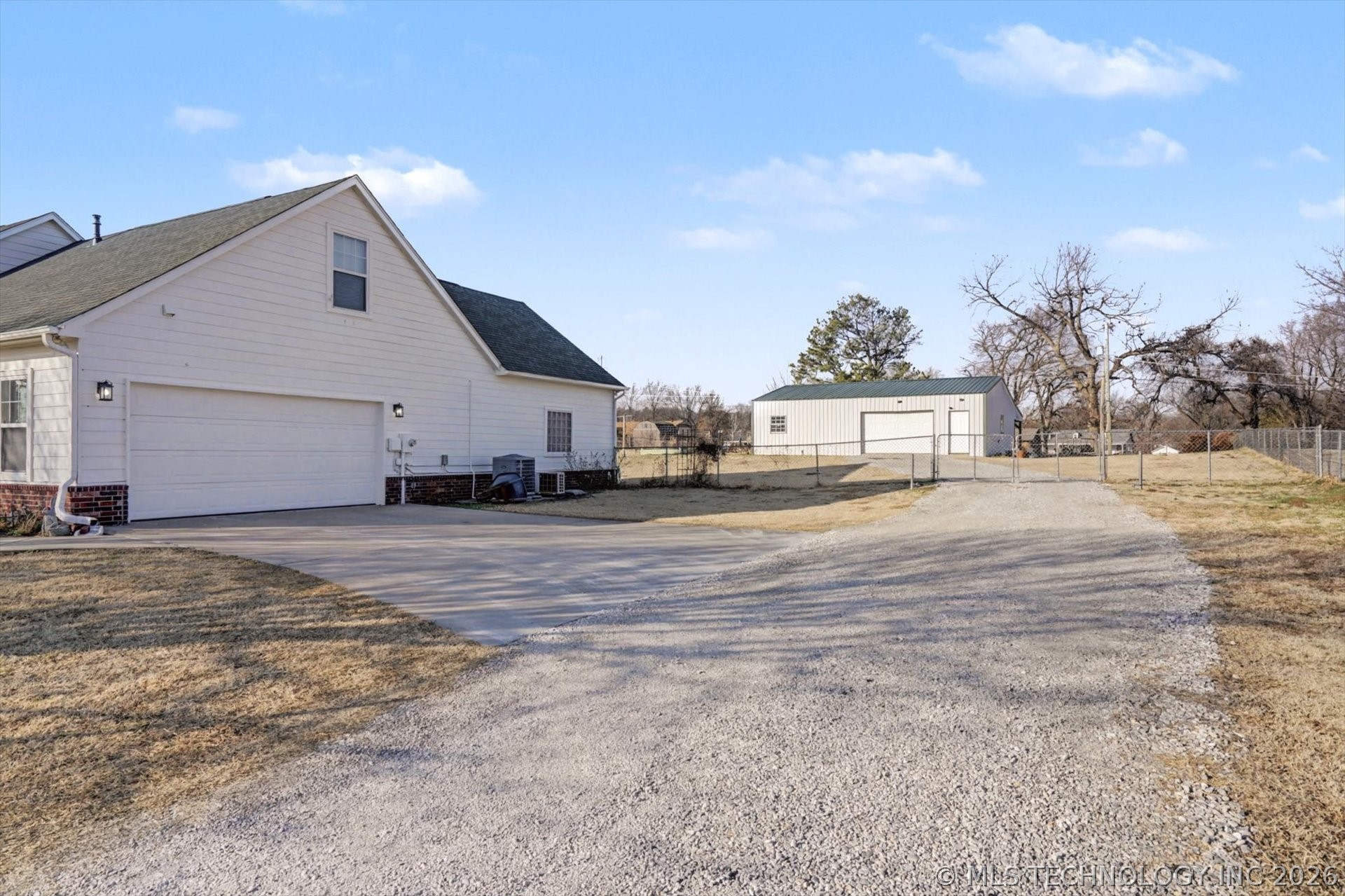 5892 W 33rd Street Property Photo 4