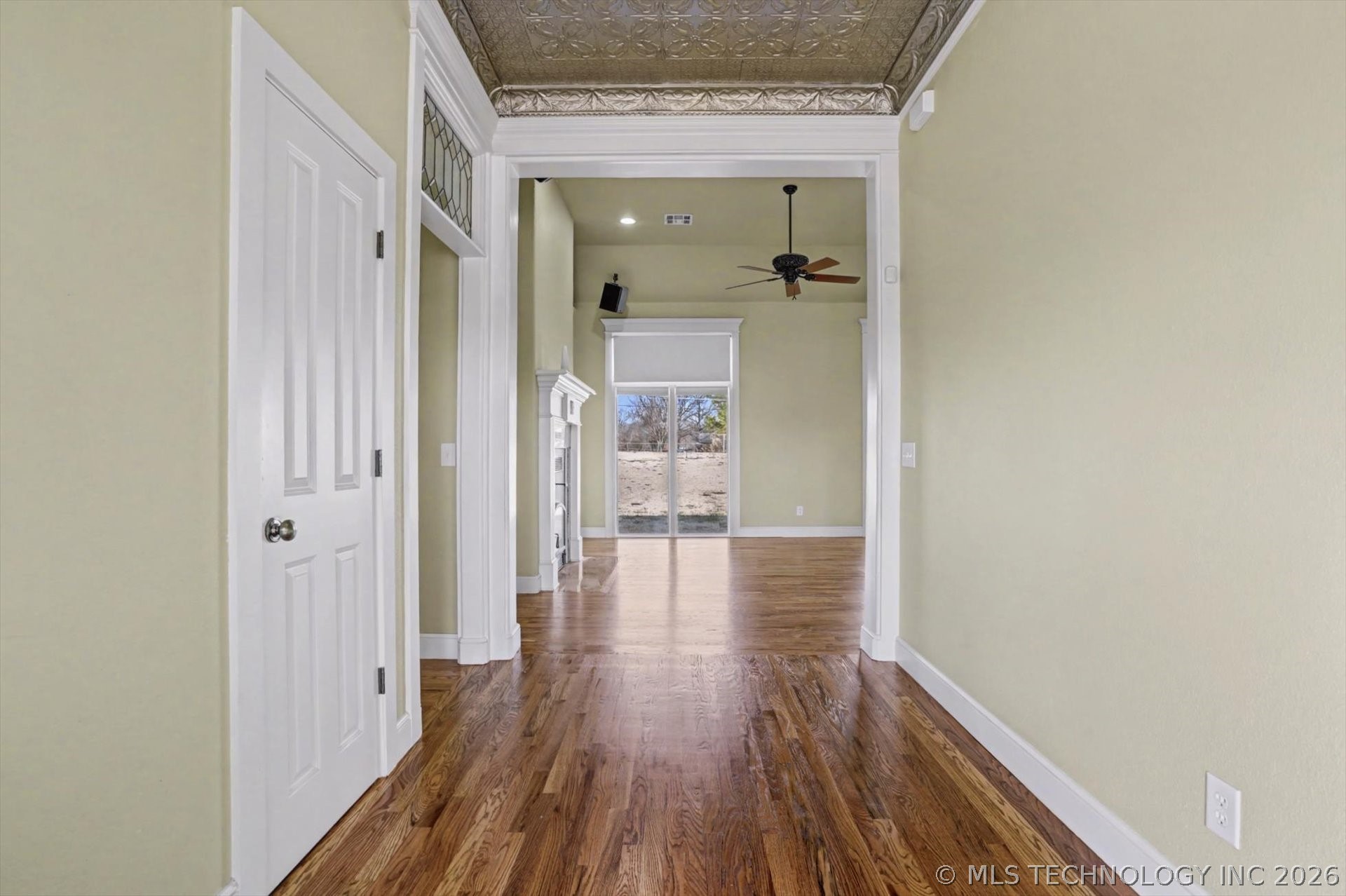 5892 W 33rd Street Property Photo 5