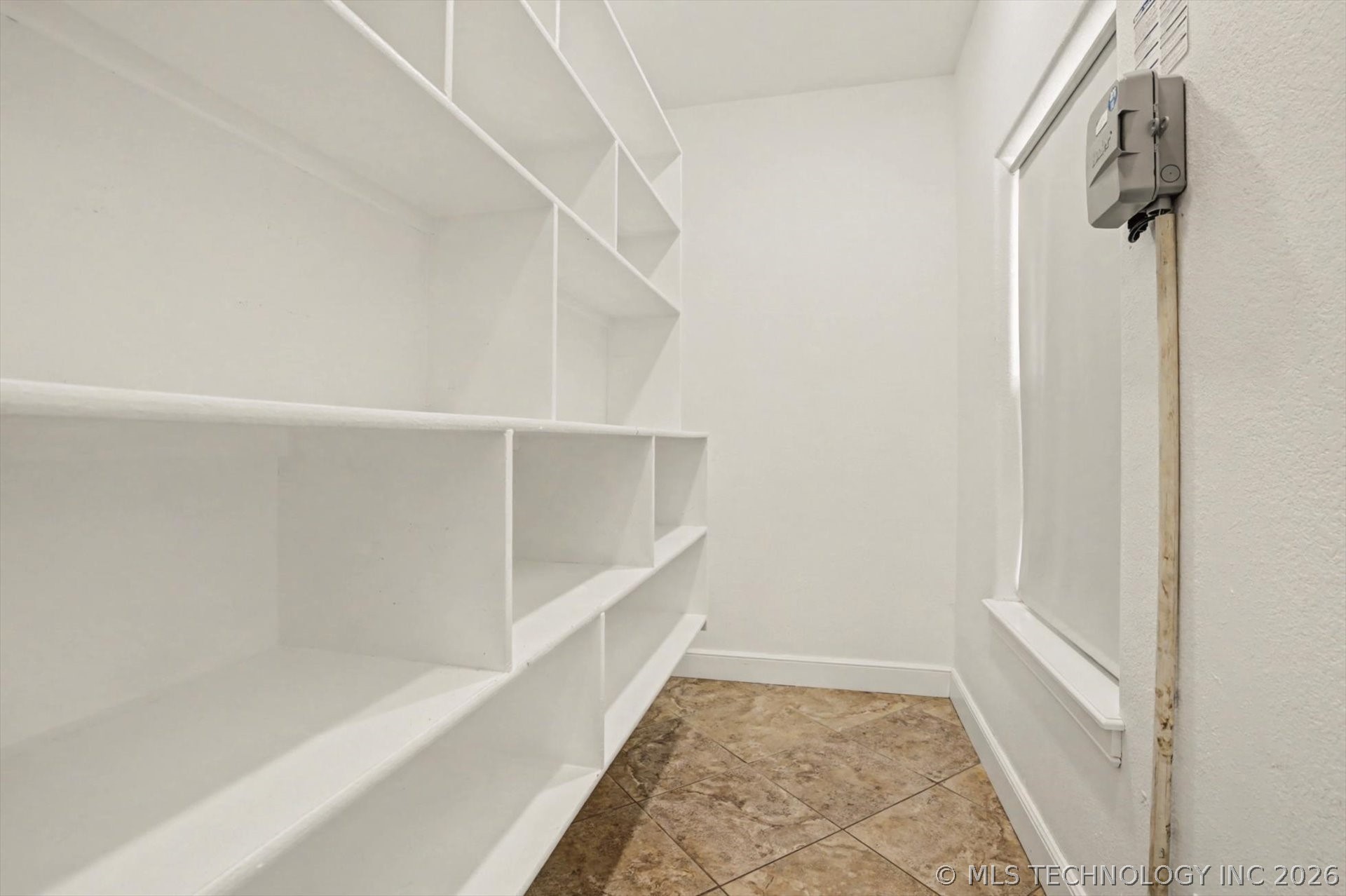 5892 W 33rd Street Property Photo 18