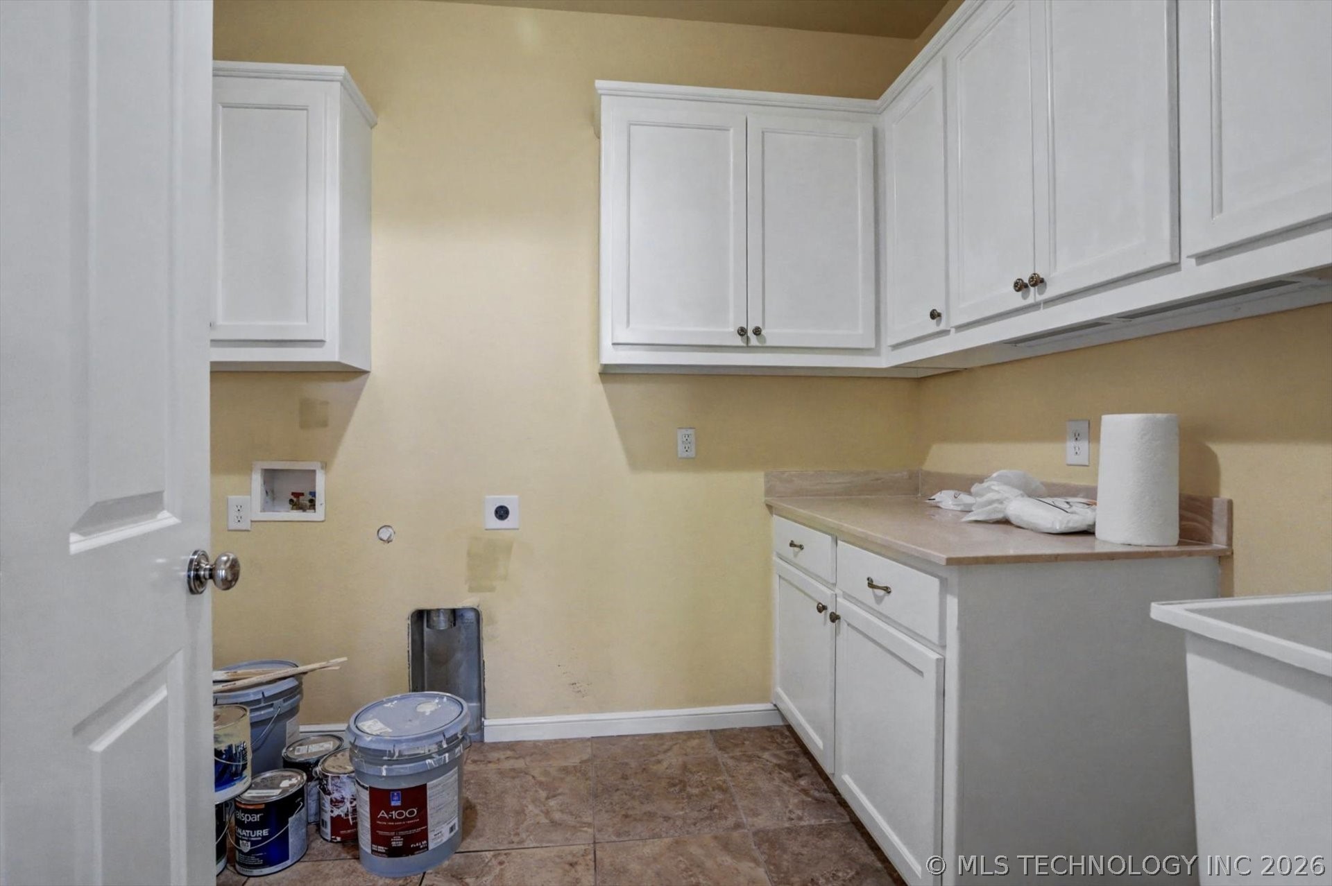 5892 W 33rd Street Property Photo 30