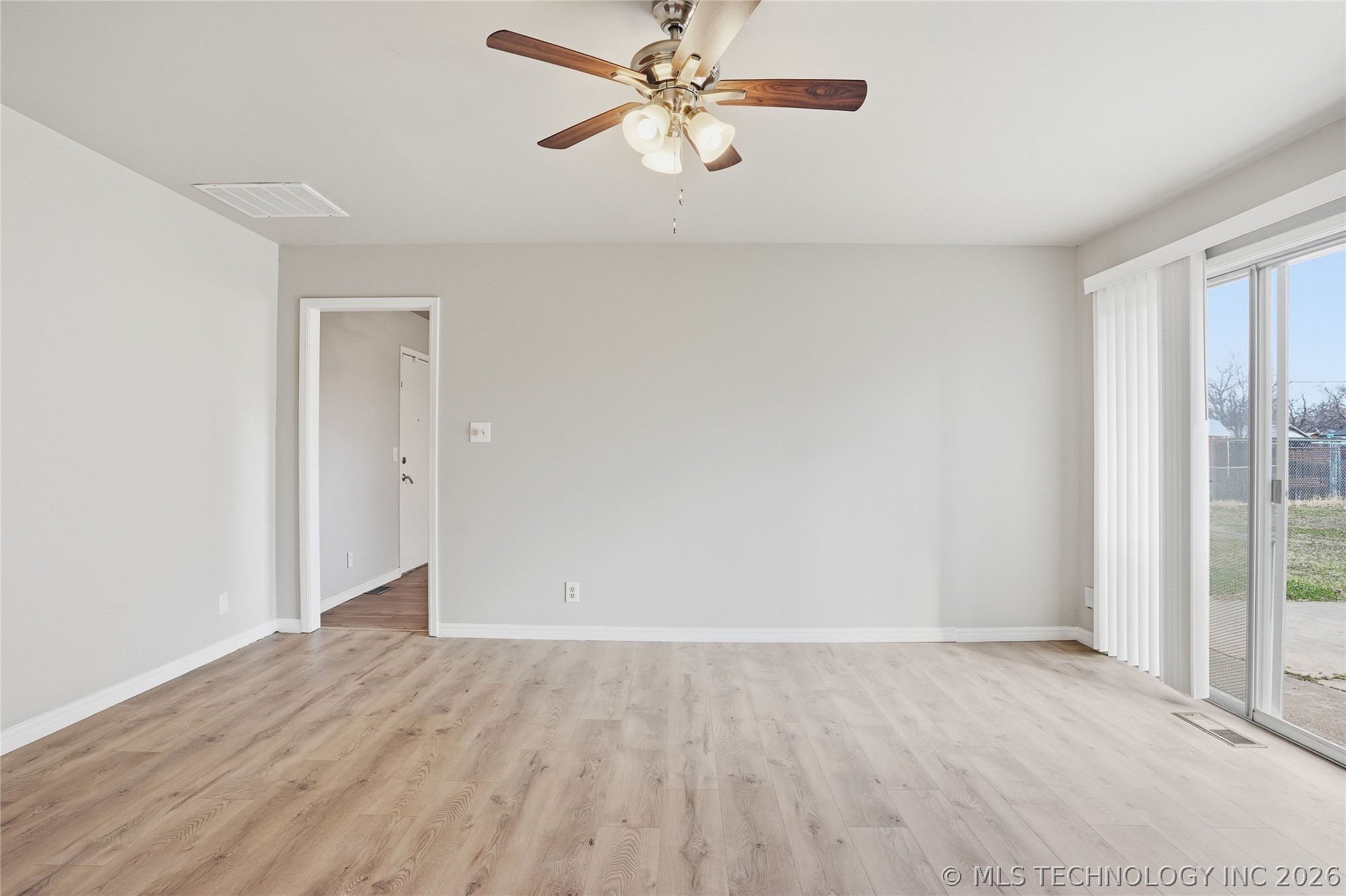 1611 S 116th East Avenue Property Photo 14