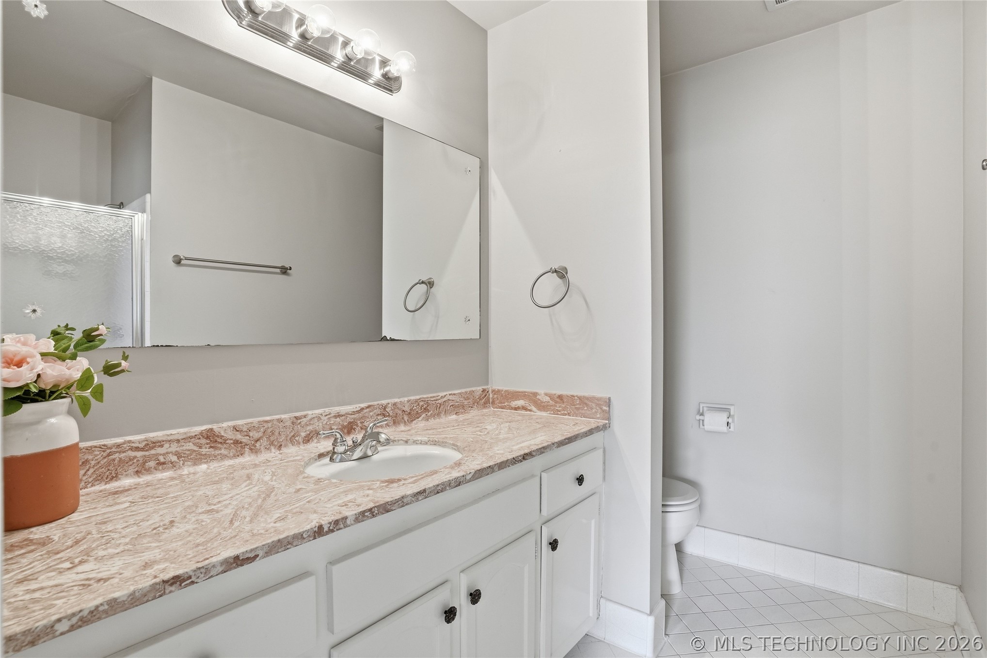 1611 S 116th East Avenue Property Photo 16