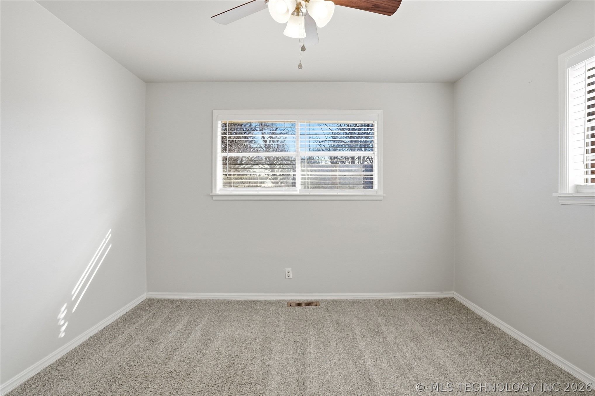 1611 S 116th East Avenue Property Photo 27