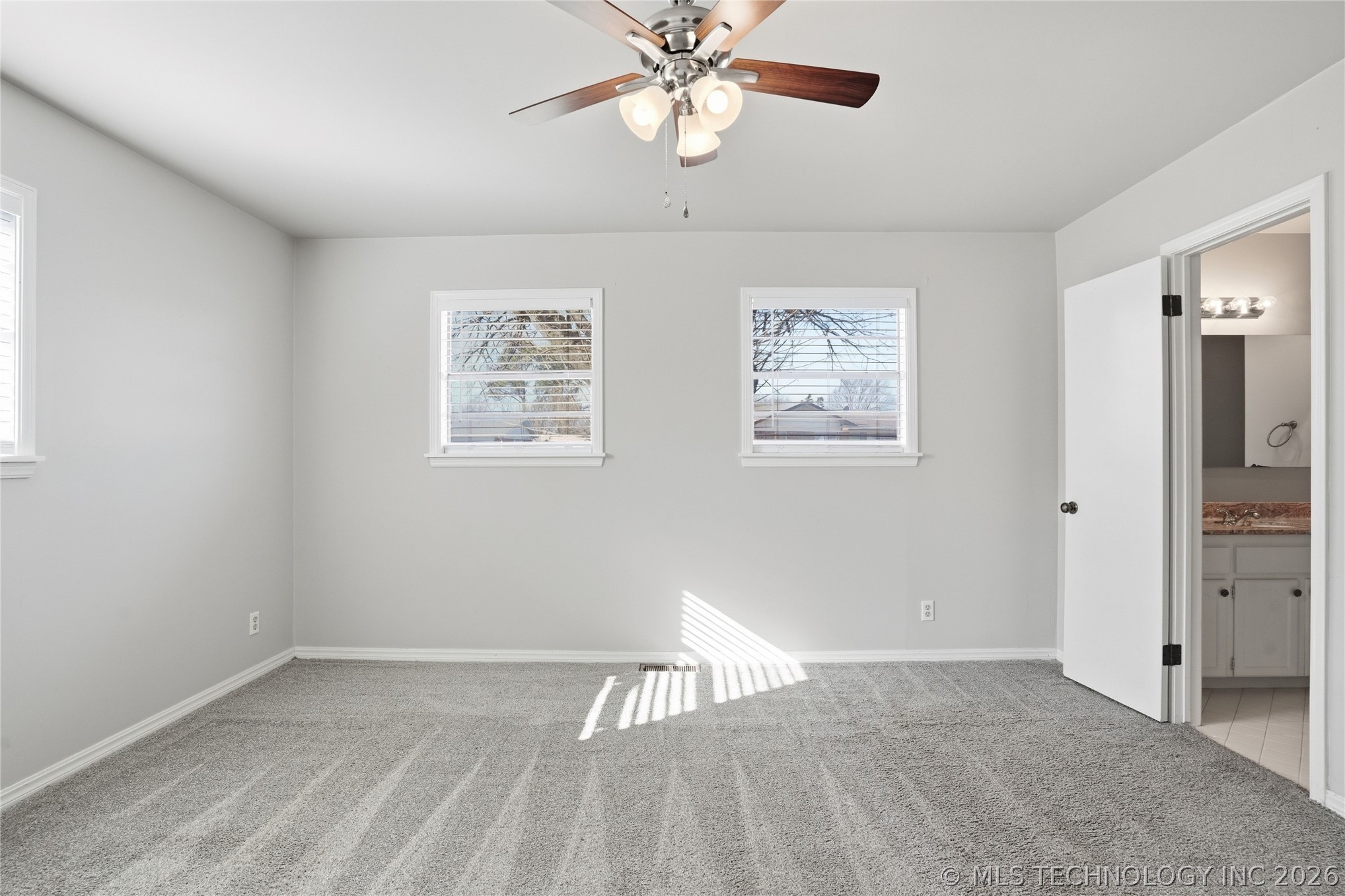 1611 S 116th East Avenue Property Photo 29