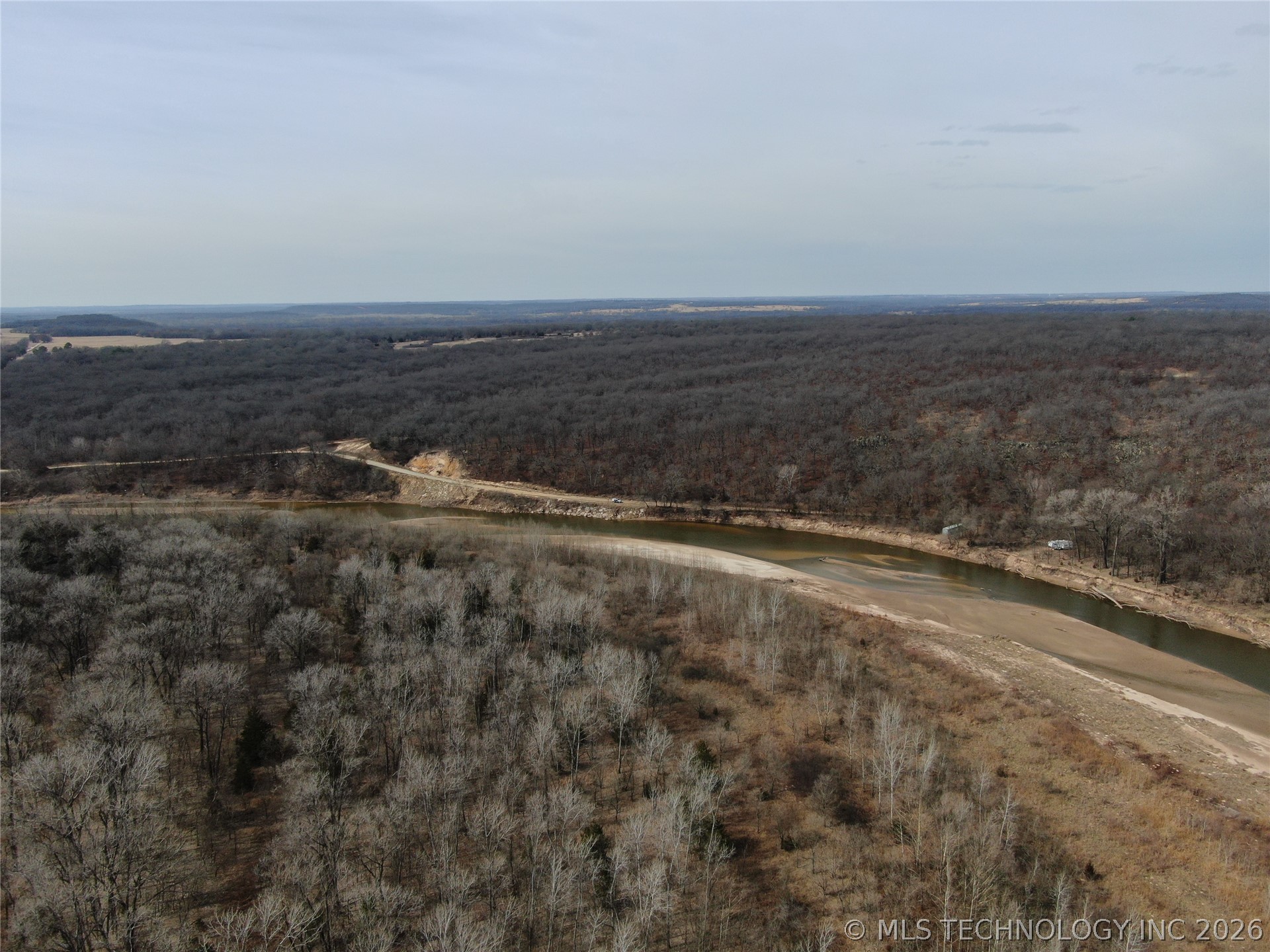383000 E 1160 Road Property Photo 16