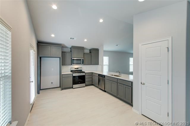 12414 N 132nd East Avenue Property Photo 6