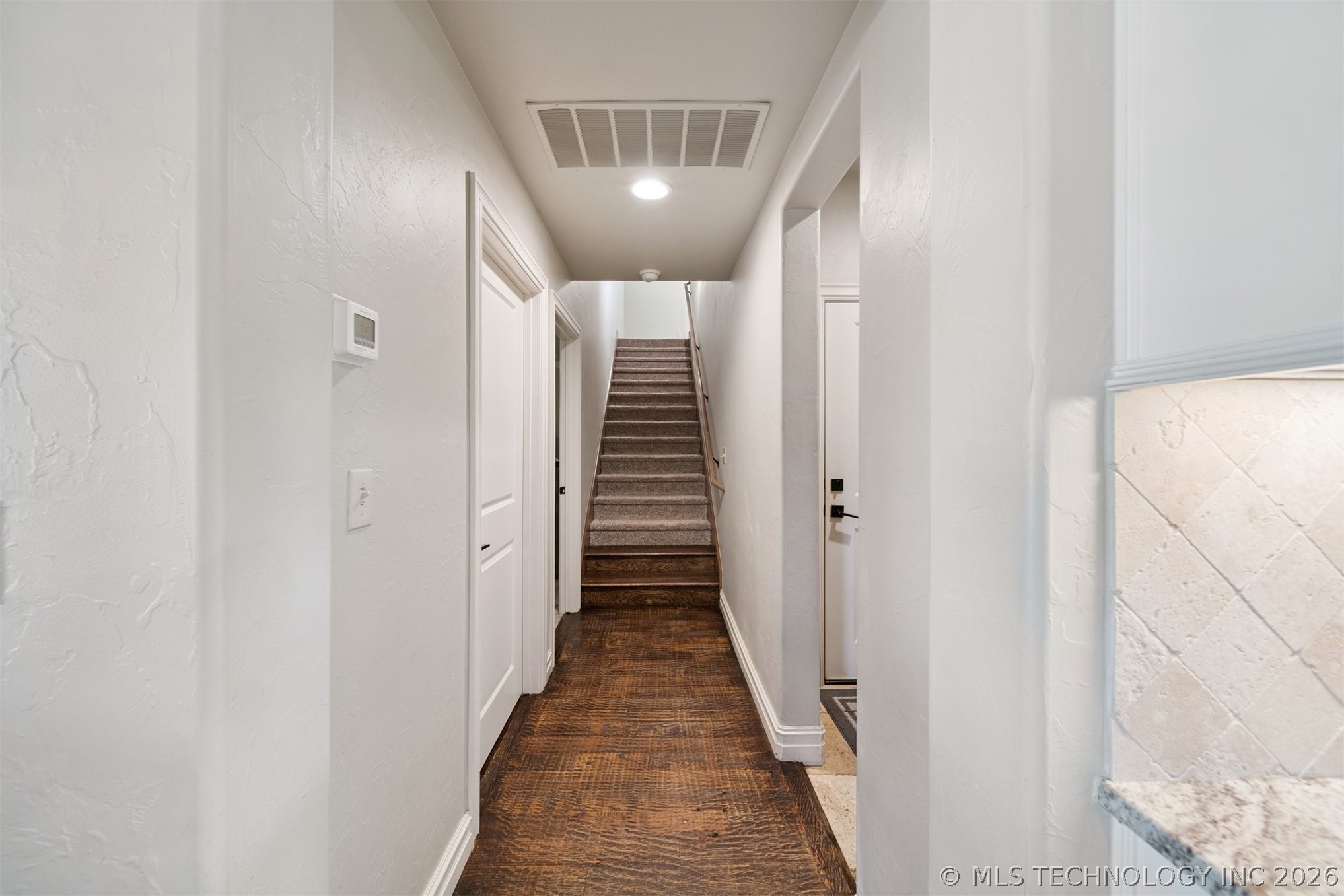 6110 N Creekwood Drive Property Photo 24