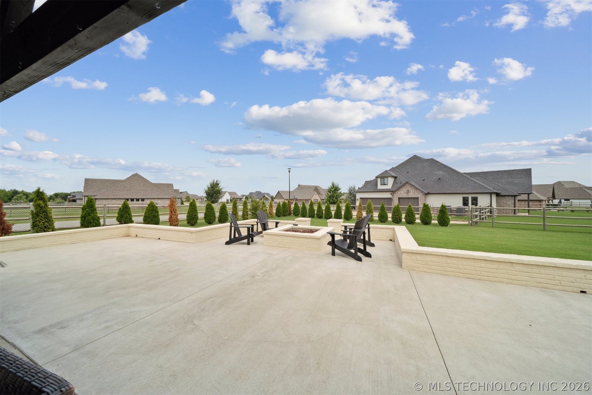 6110 N Creekwood Drive Property Photo 48