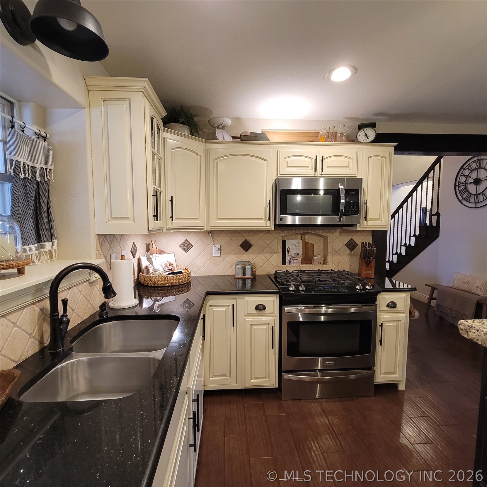 120608 S 4160 Road Property Photo 35