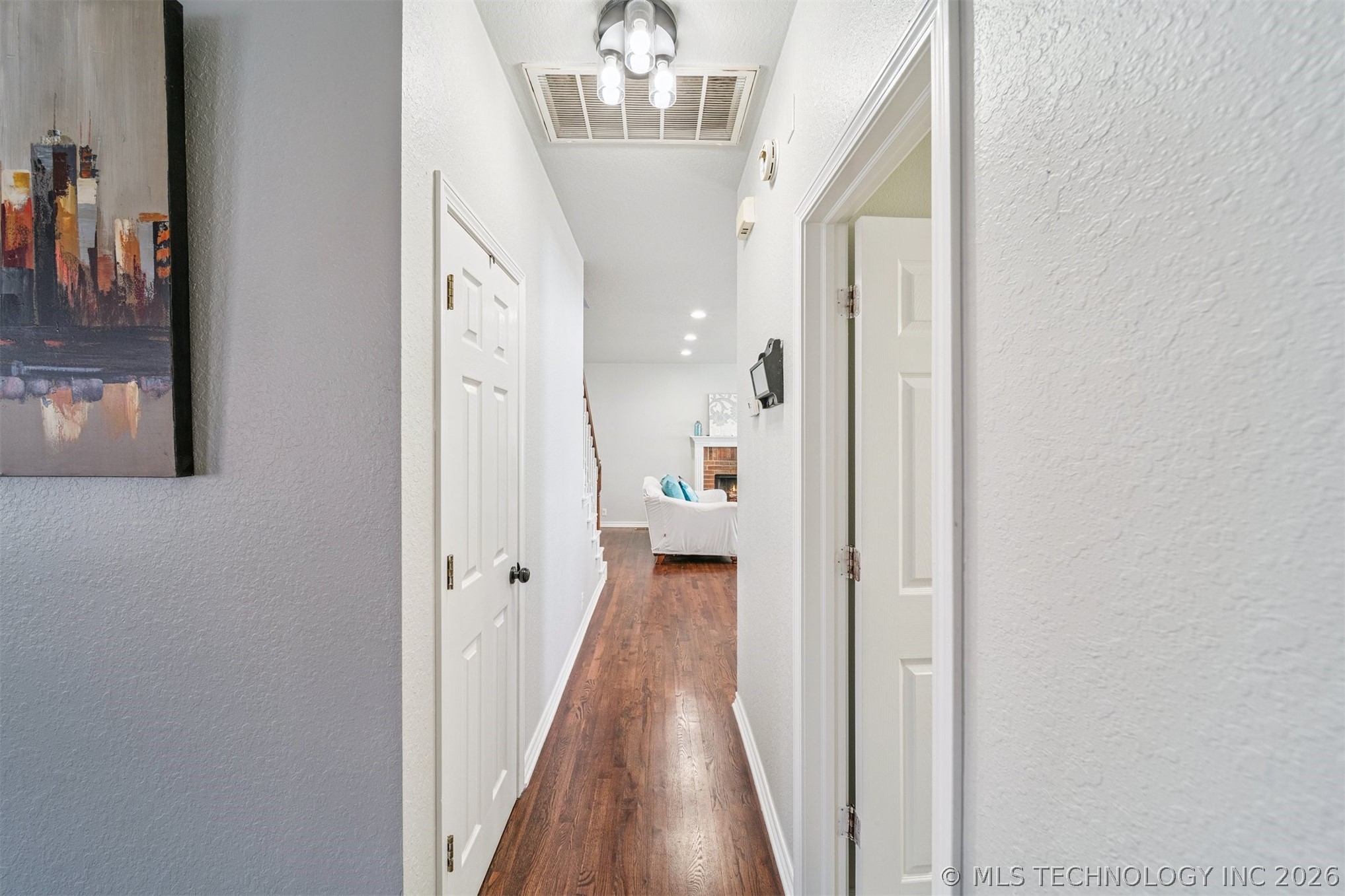 1301 N Willow Avenue Property Photo 19