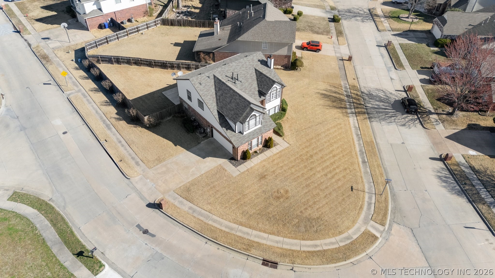 1301 N Willow Avenue Property Photo 42