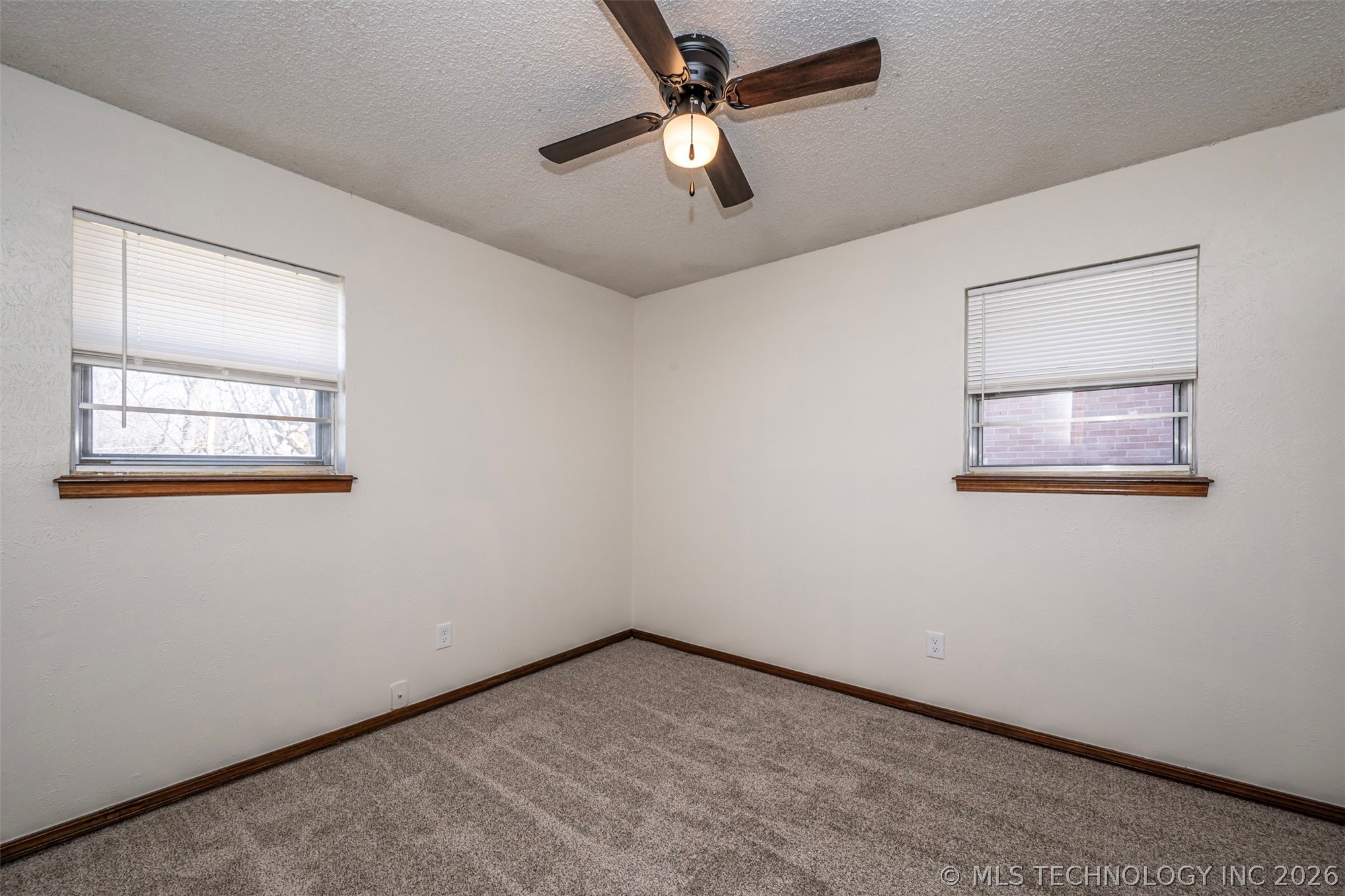 904 W 24th Street Property Photo 13