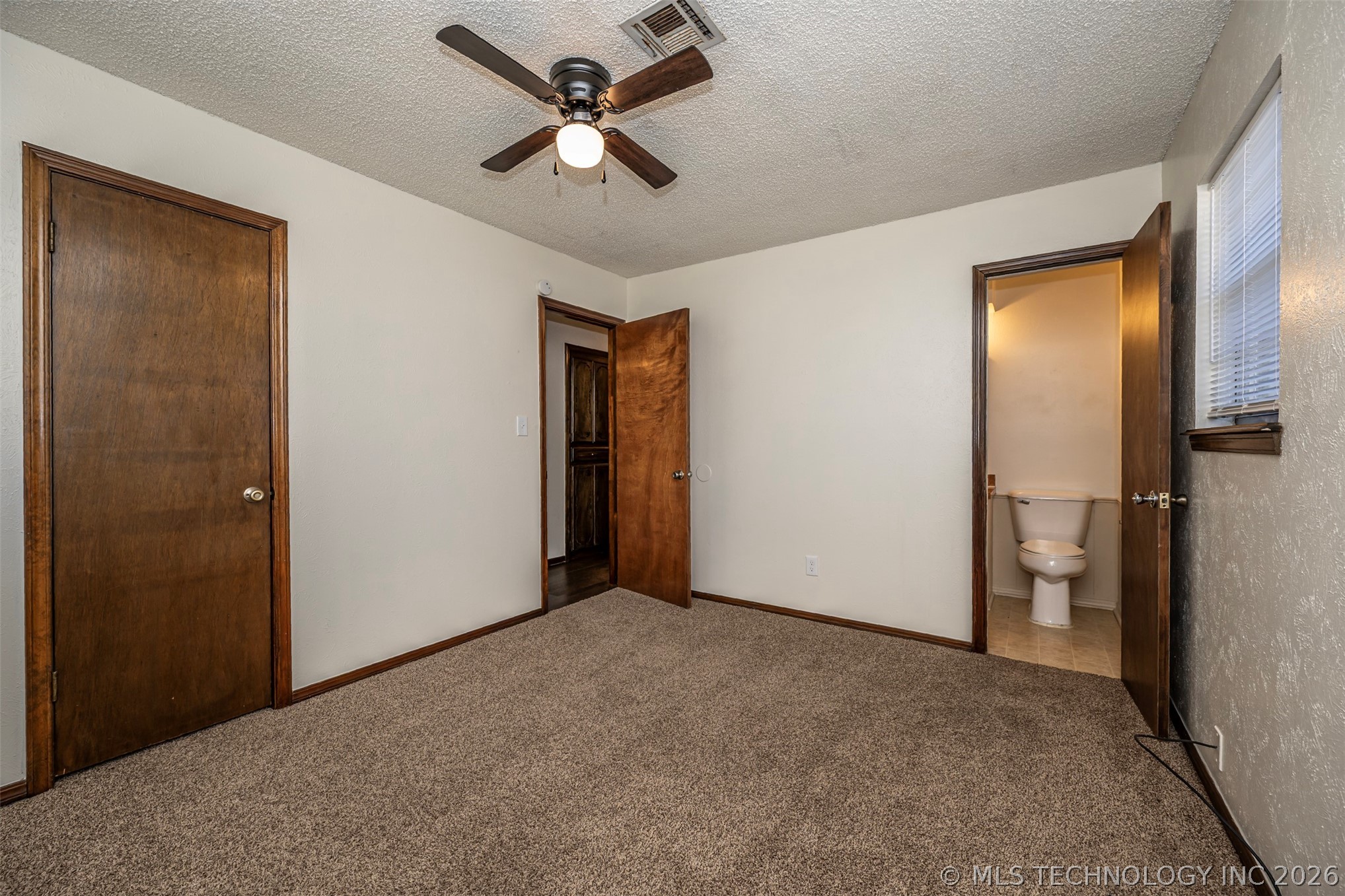 904 W 24th Street Property Photo 17