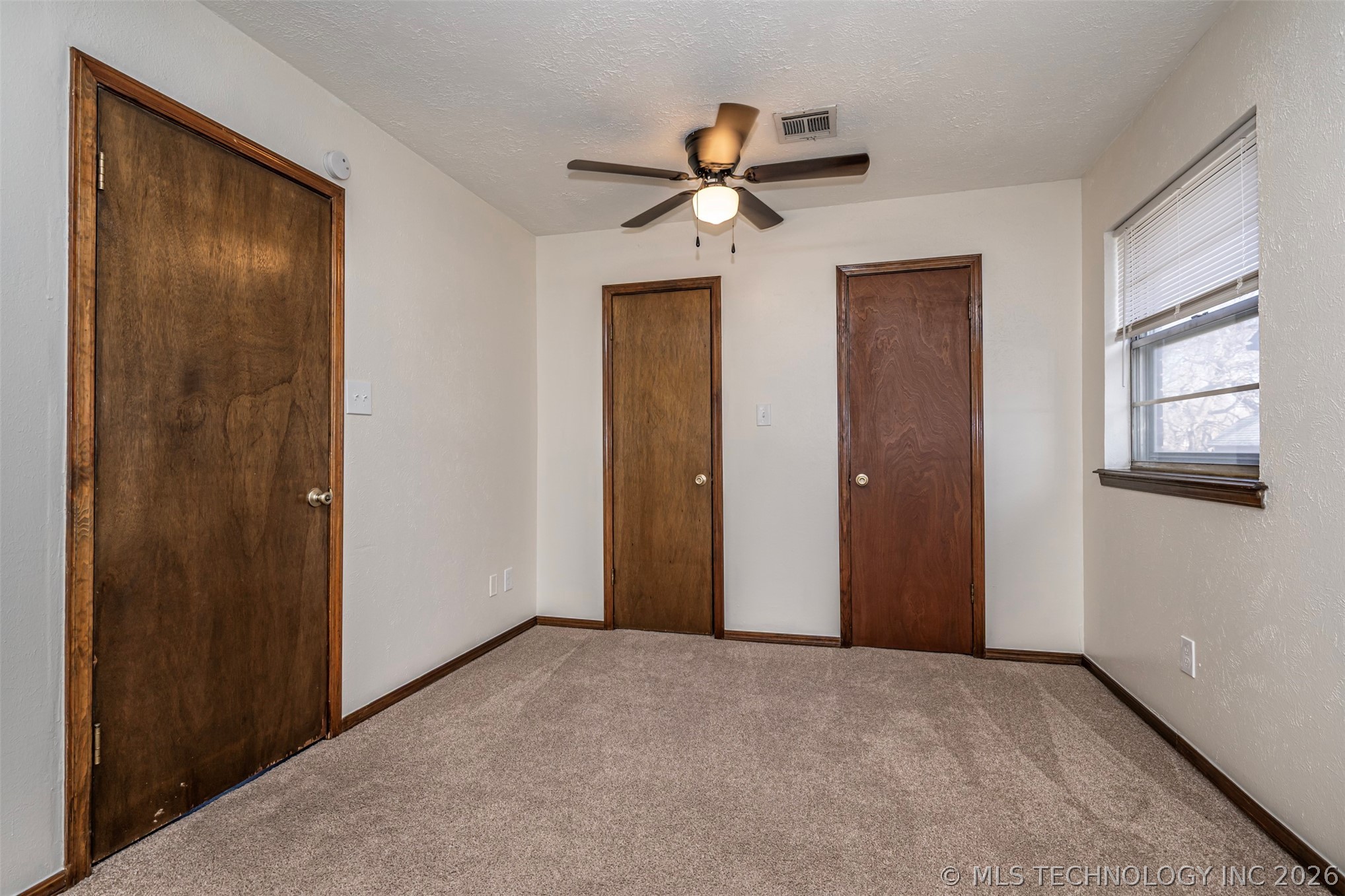 904 W 24th Street Property Photo 23