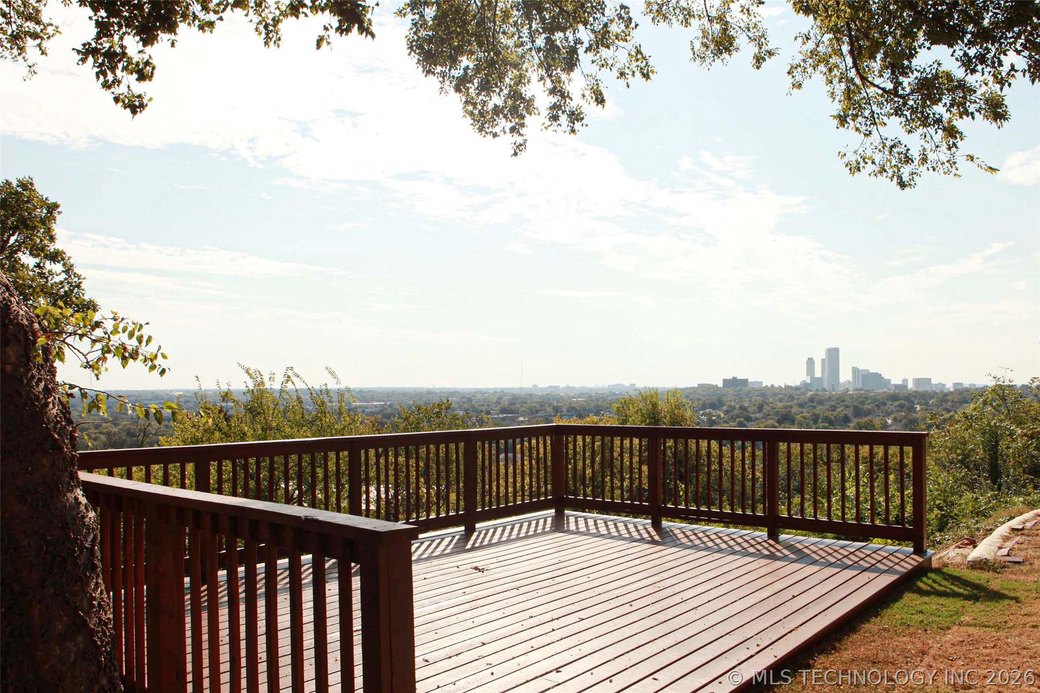 2211 N Denver Place Property Photo 8