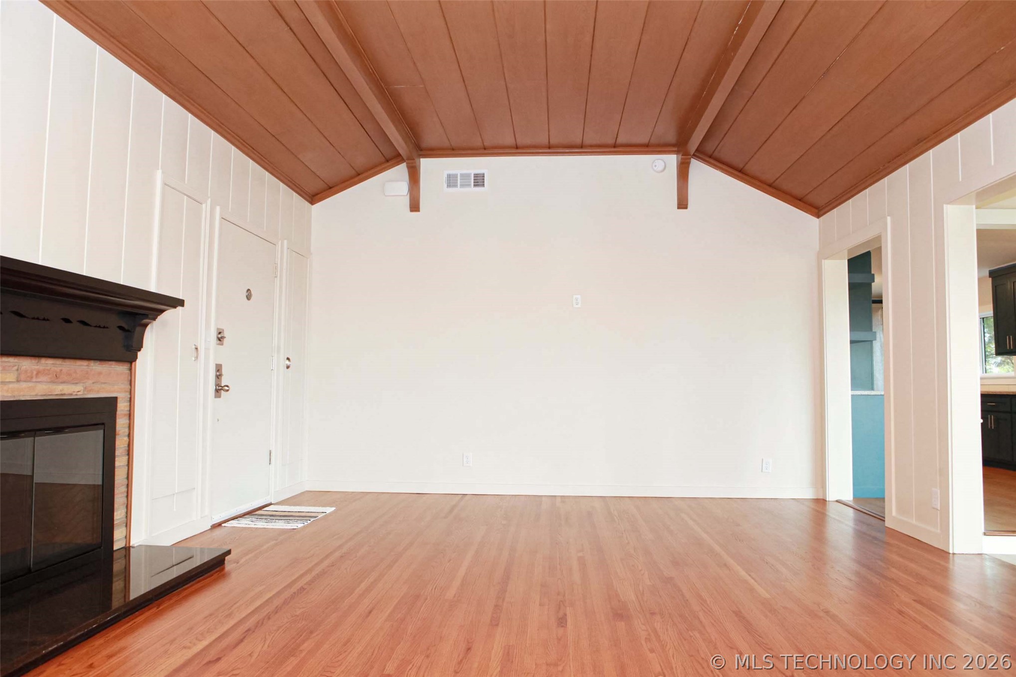2211 N Denver Place Property Photo 13